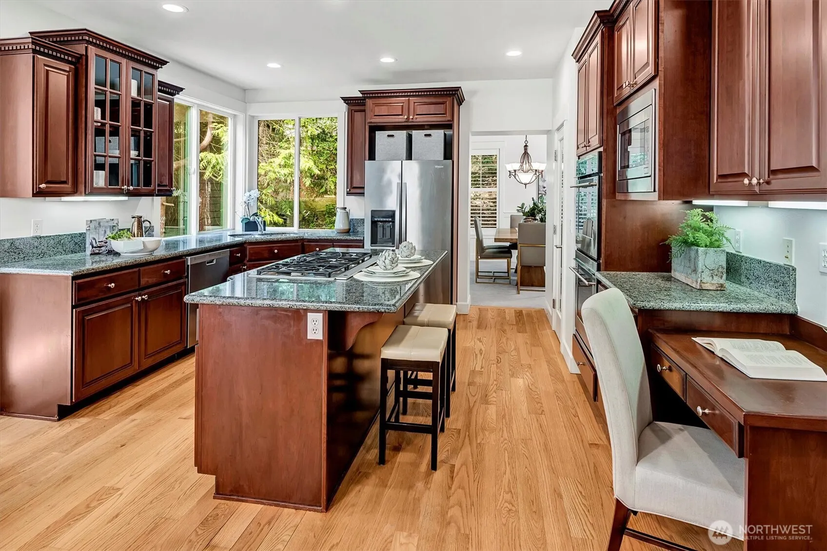 1122 140th Avenue SE, Bellevue, WA 98007