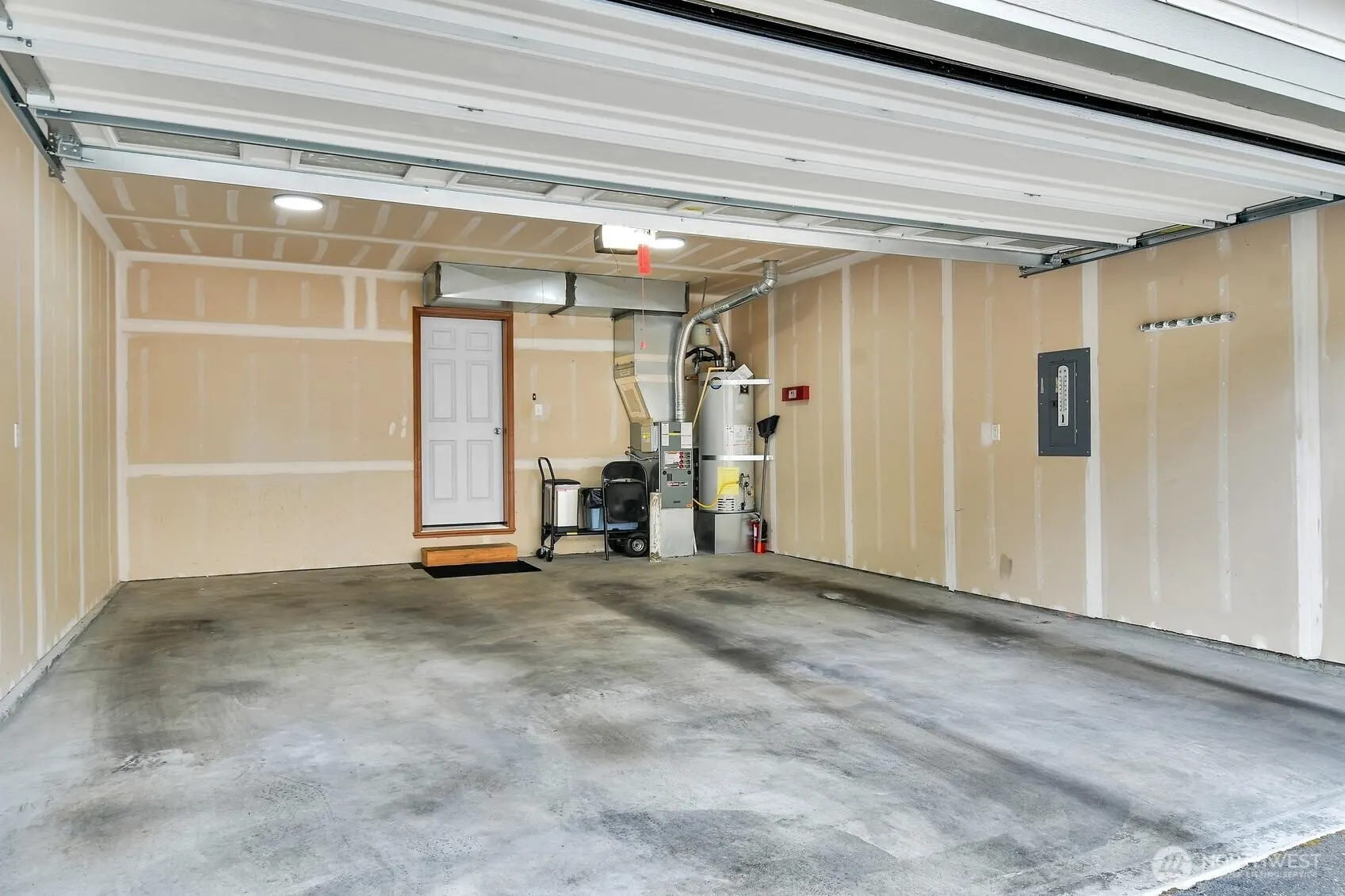 20827 70th Avenue W #A, Lynnwood, WA 98036