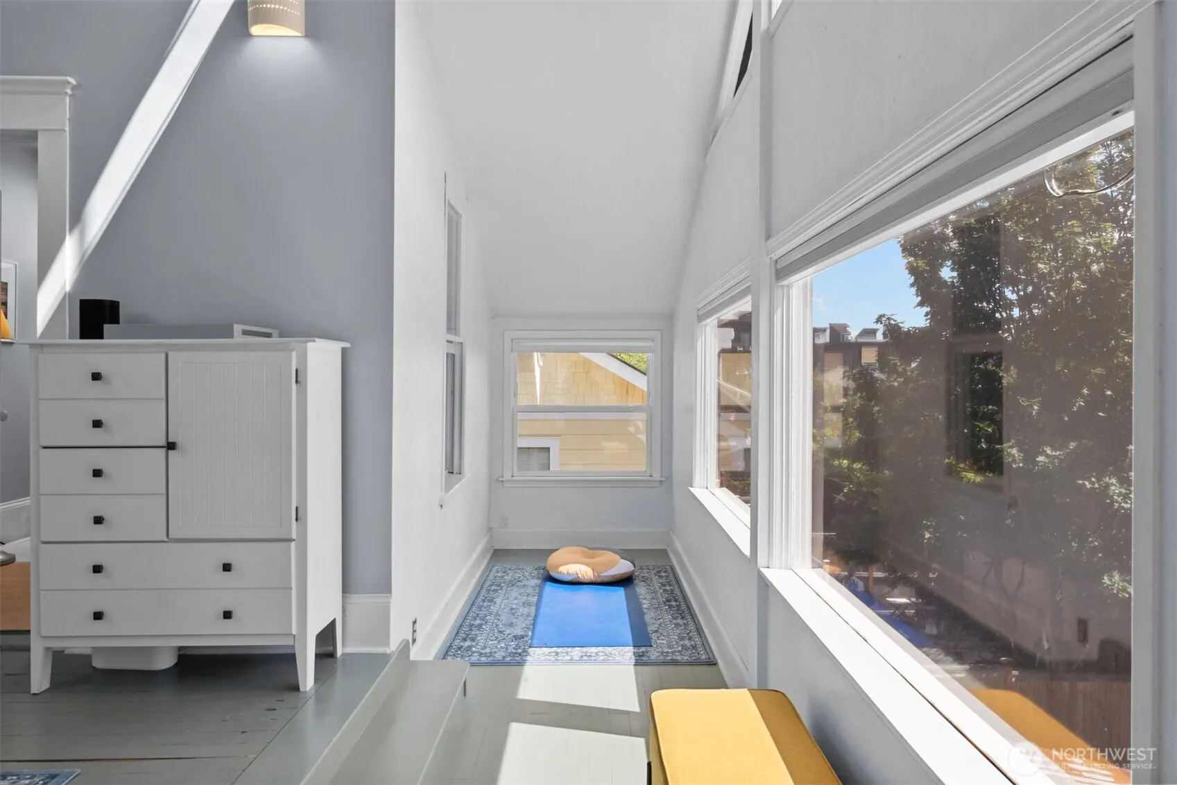 2517 NW 67th Street , Seattle, WA 98117