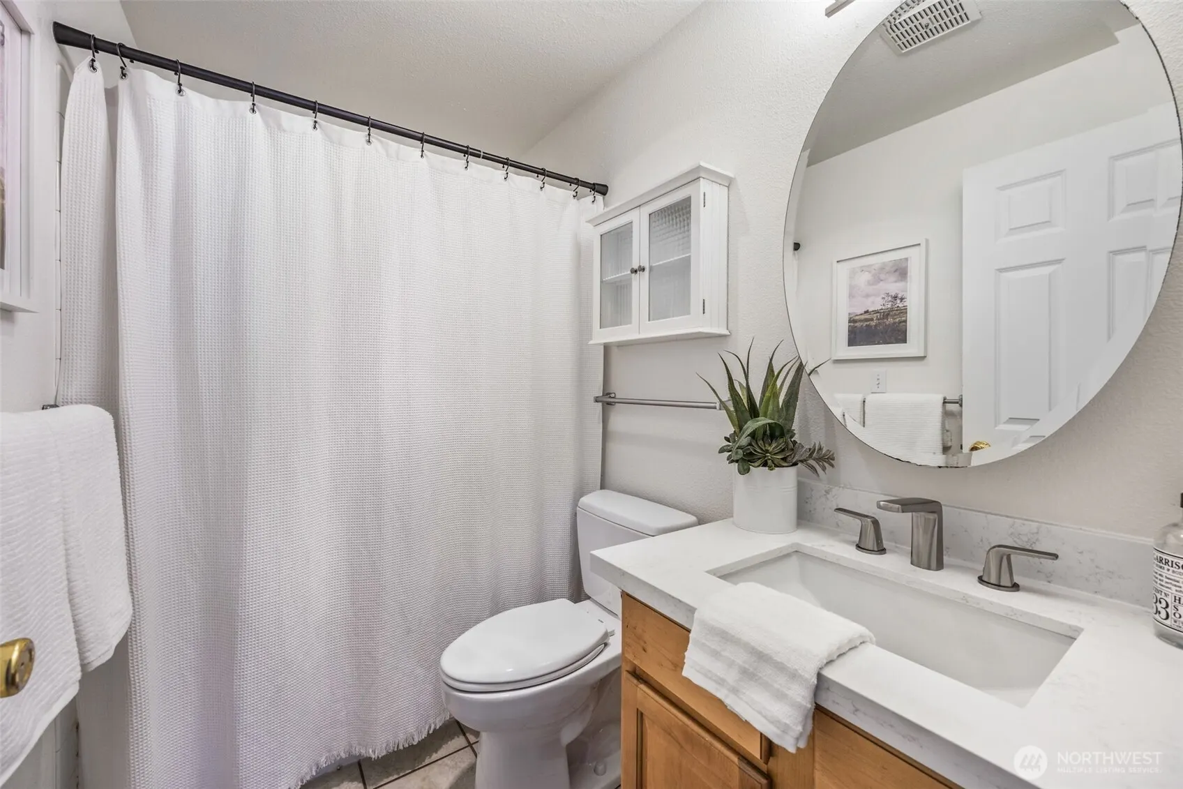 1723 13th Avenue S #404, Seattle, WA 98144