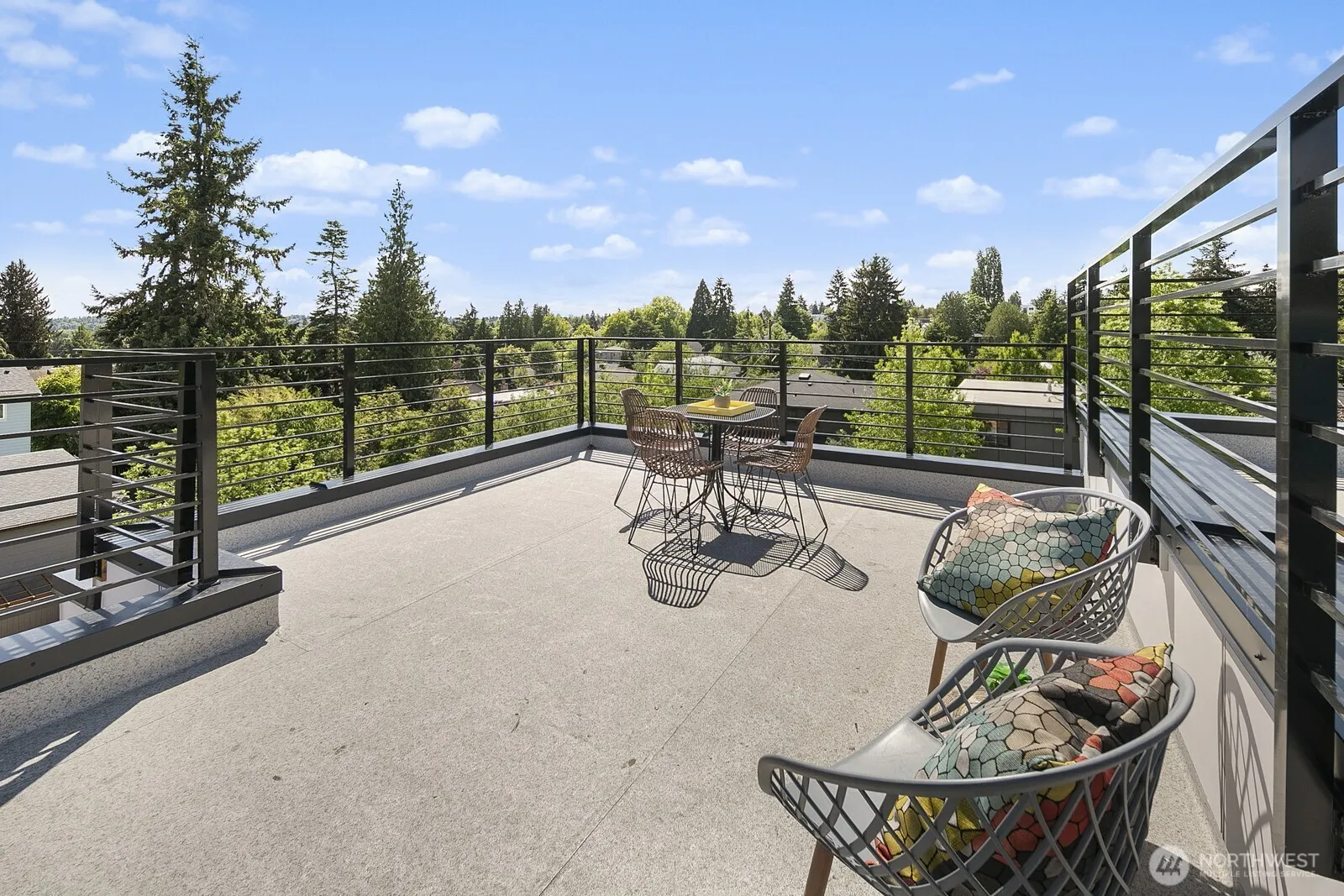 8833 B Wallingford Avenue N, Seattle, WA 98103