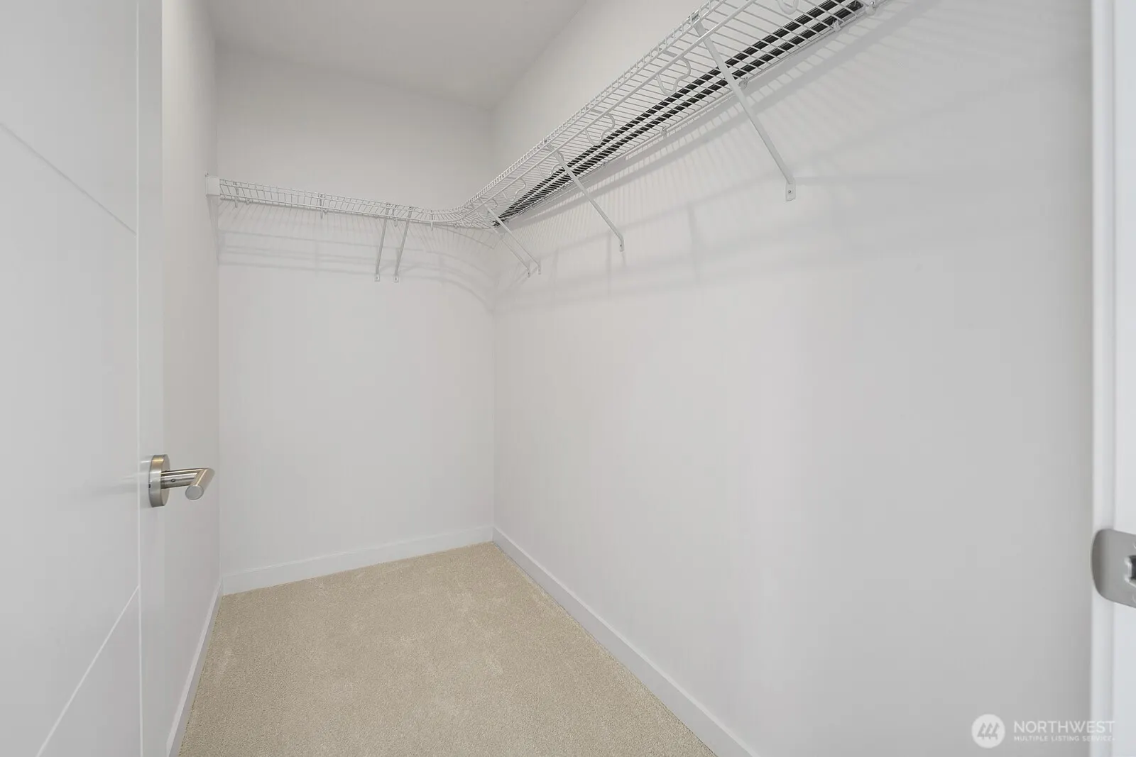 8833 B Wallingford Avenue N, Seattle, WA 98103