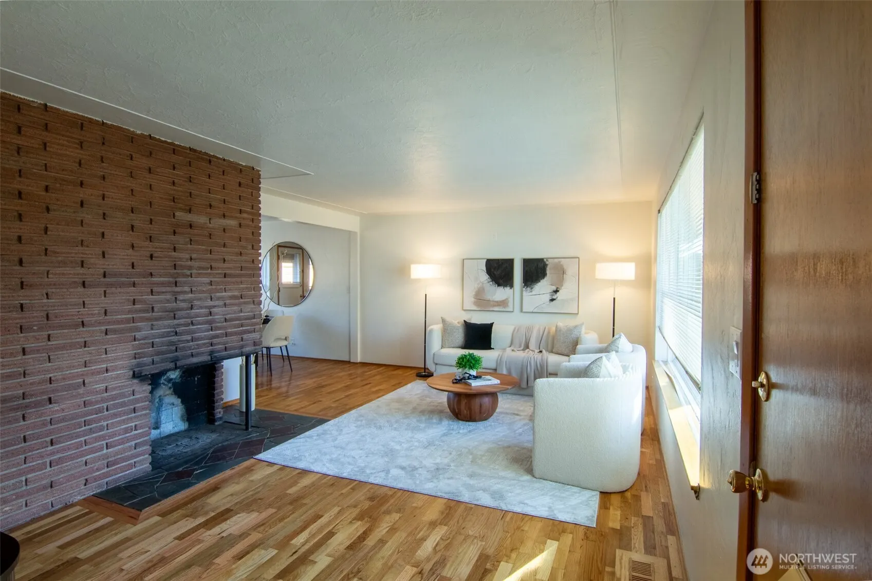 2508 SW Chicago Court , Seattle, WA 98106