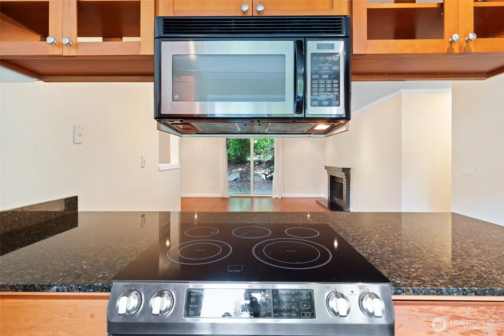 14010 NE 181st Place #C102, Woodinville, WA 98072