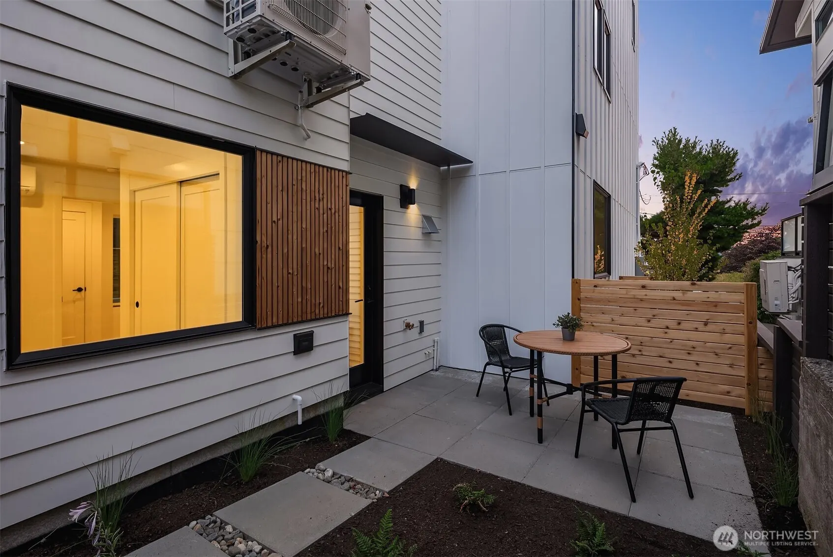 2214 Broadway E #B, Seattle, WA 98102