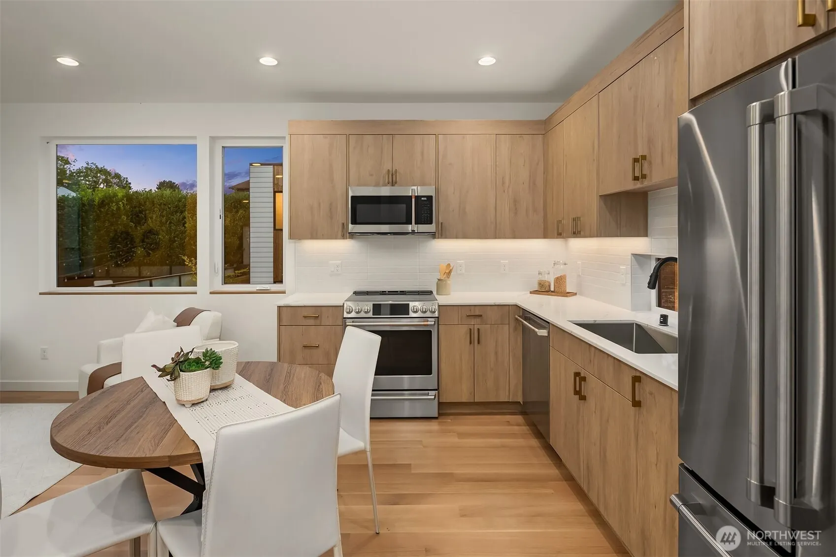 2214 Broadway E #B, Seattle, WA 98102