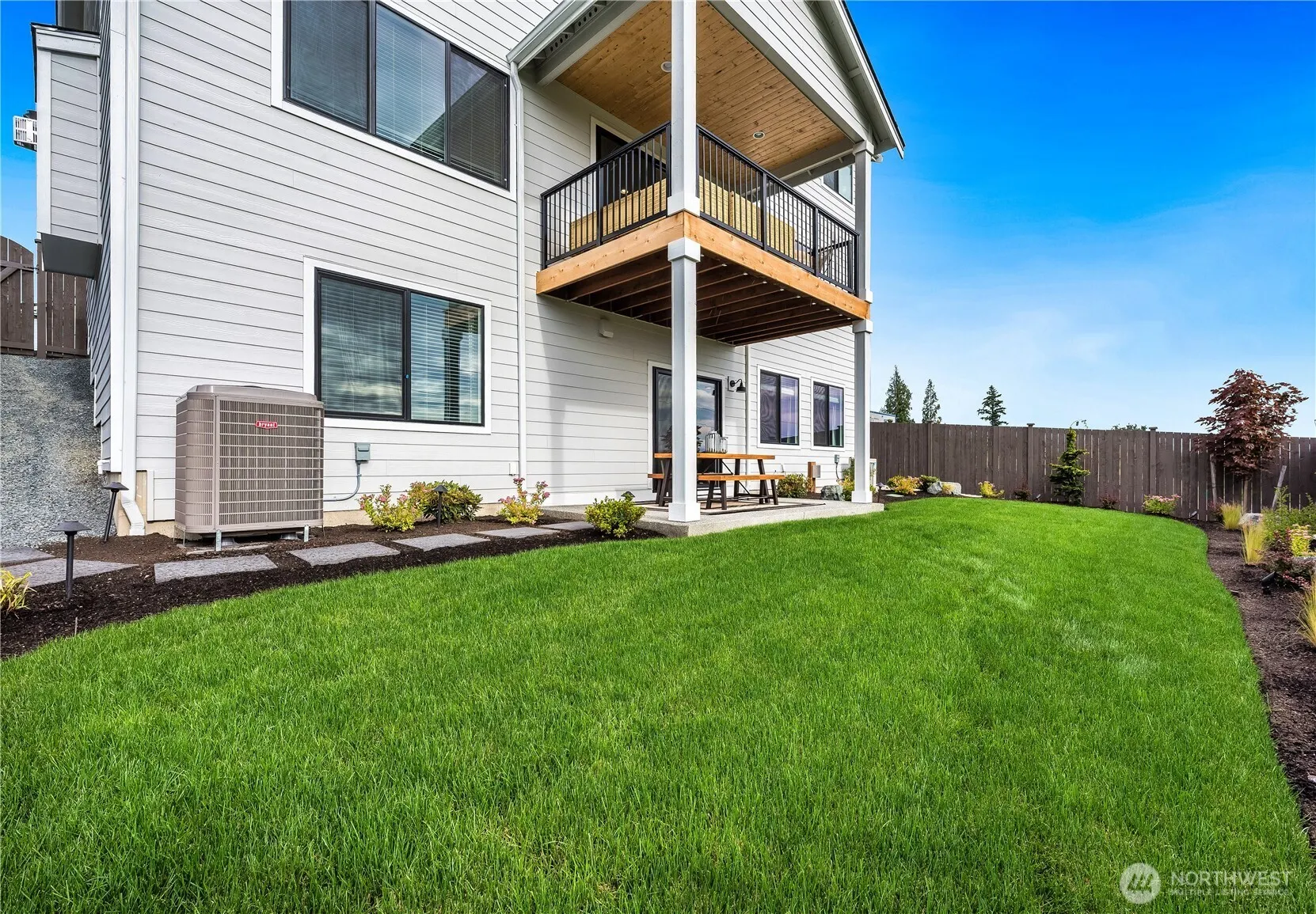 20411 125th Avenue NE #SM 20, Bothell, WA 98011