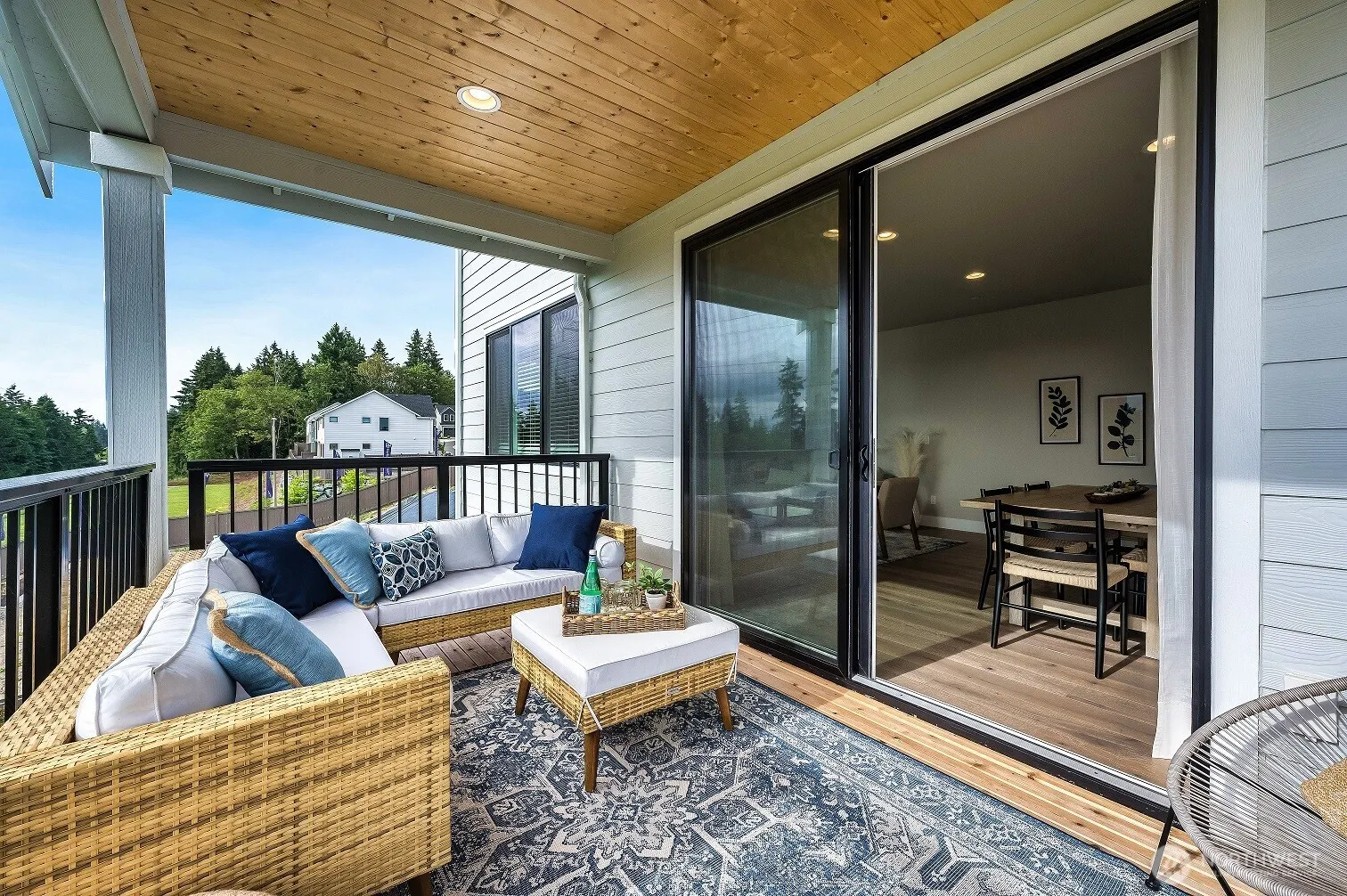 20411 125th Avenue NE #SM 20, Bothell, WA 98011