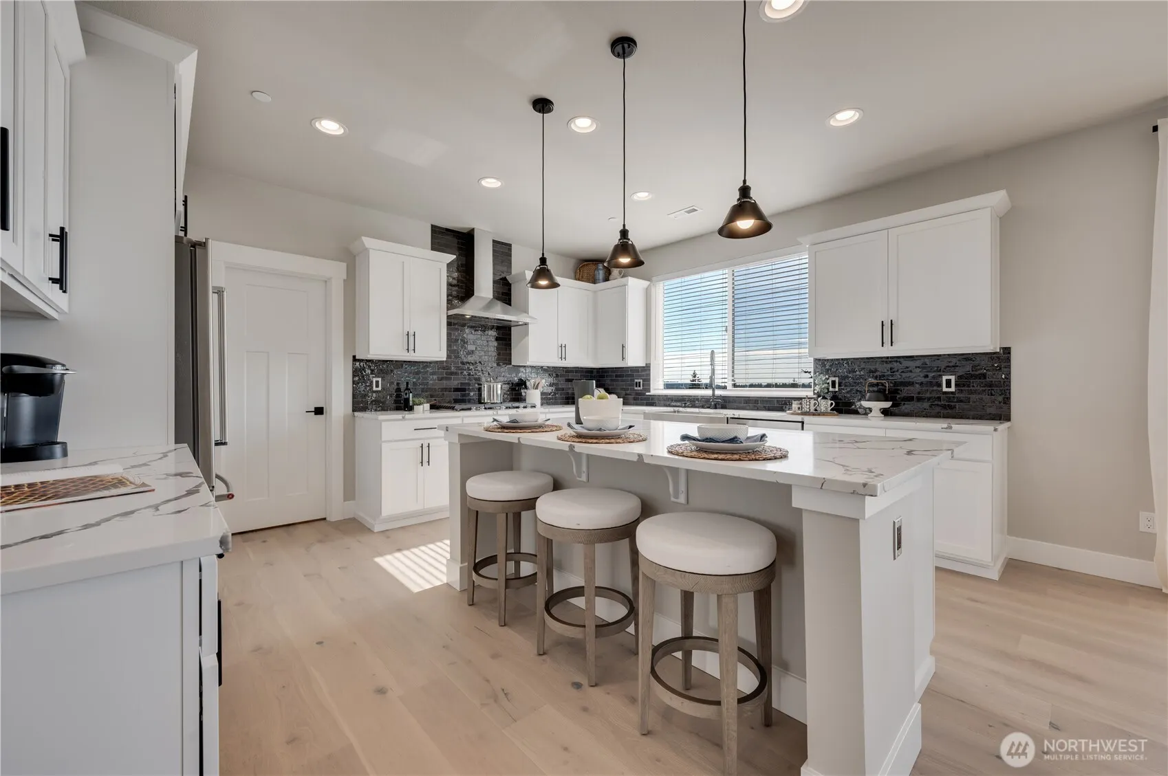 20411 125th Avenue NE #SM 20, Bothell, WA 98011