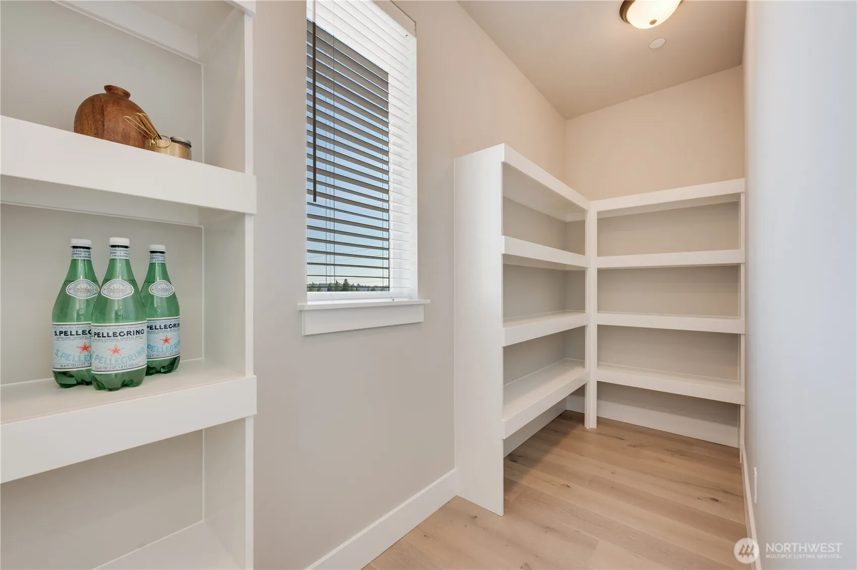 20411 125th Avenue NE #SM 20, Bothell, WA 98011