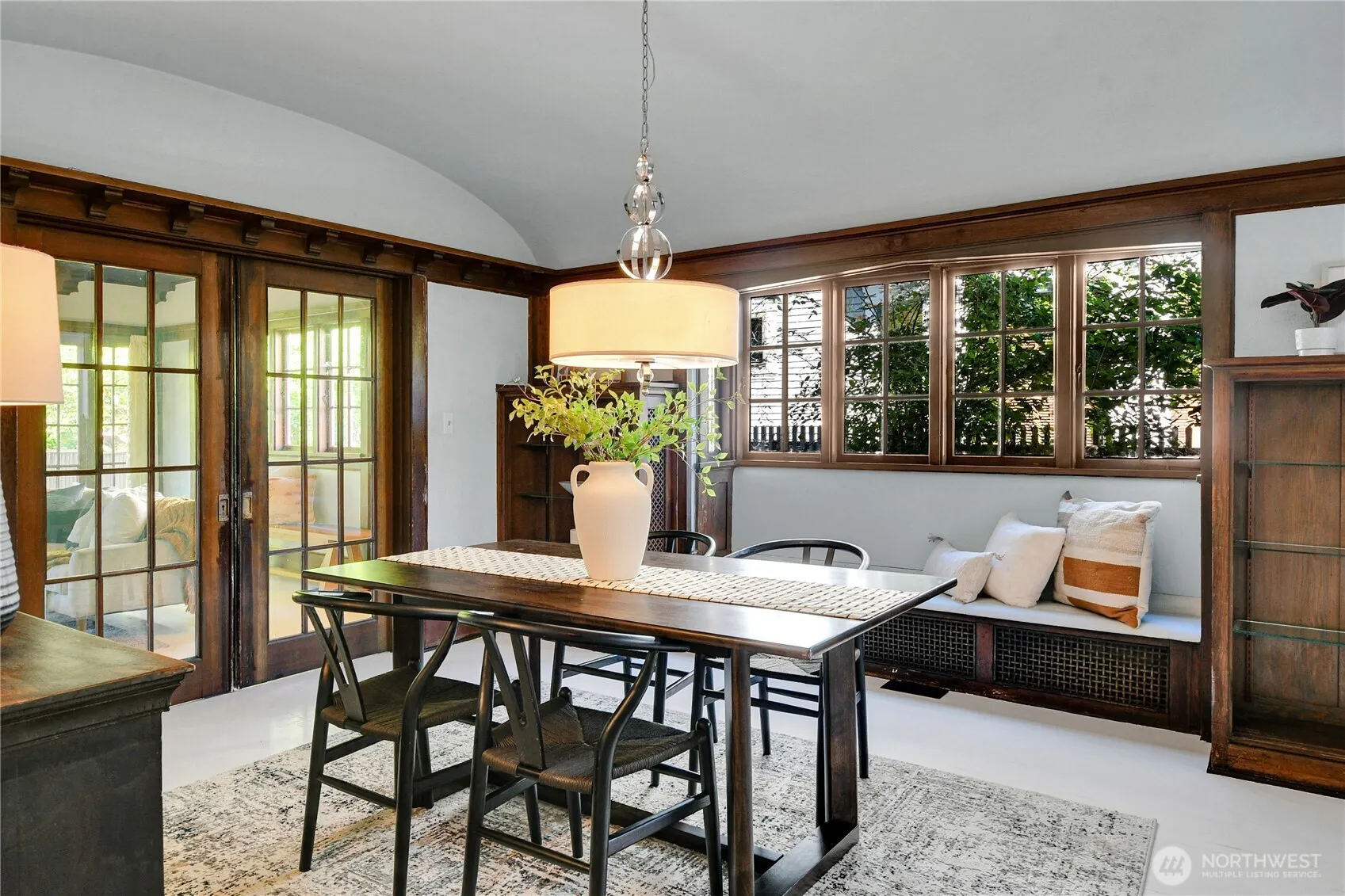 916 20th Avenue E, Seattle, WA 98112
