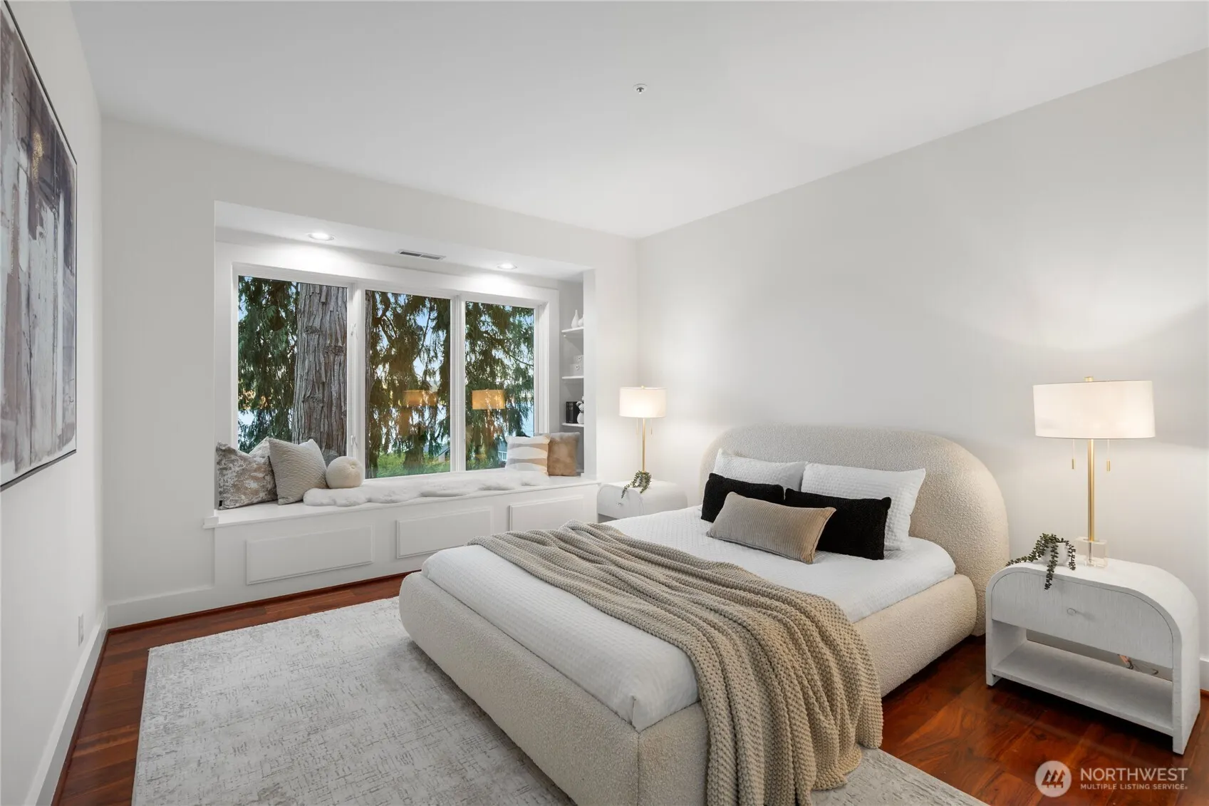 10939 84th Place NE, Kirkland, WA 98034