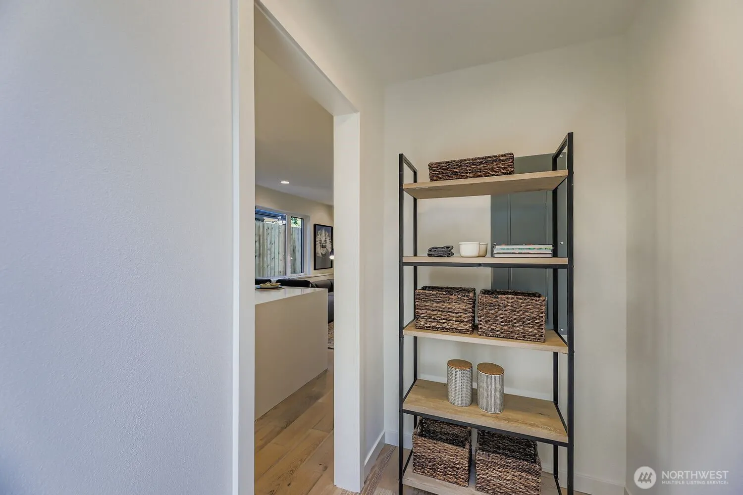 5717 35th Avenue NE #B, Seattle, WA 98105