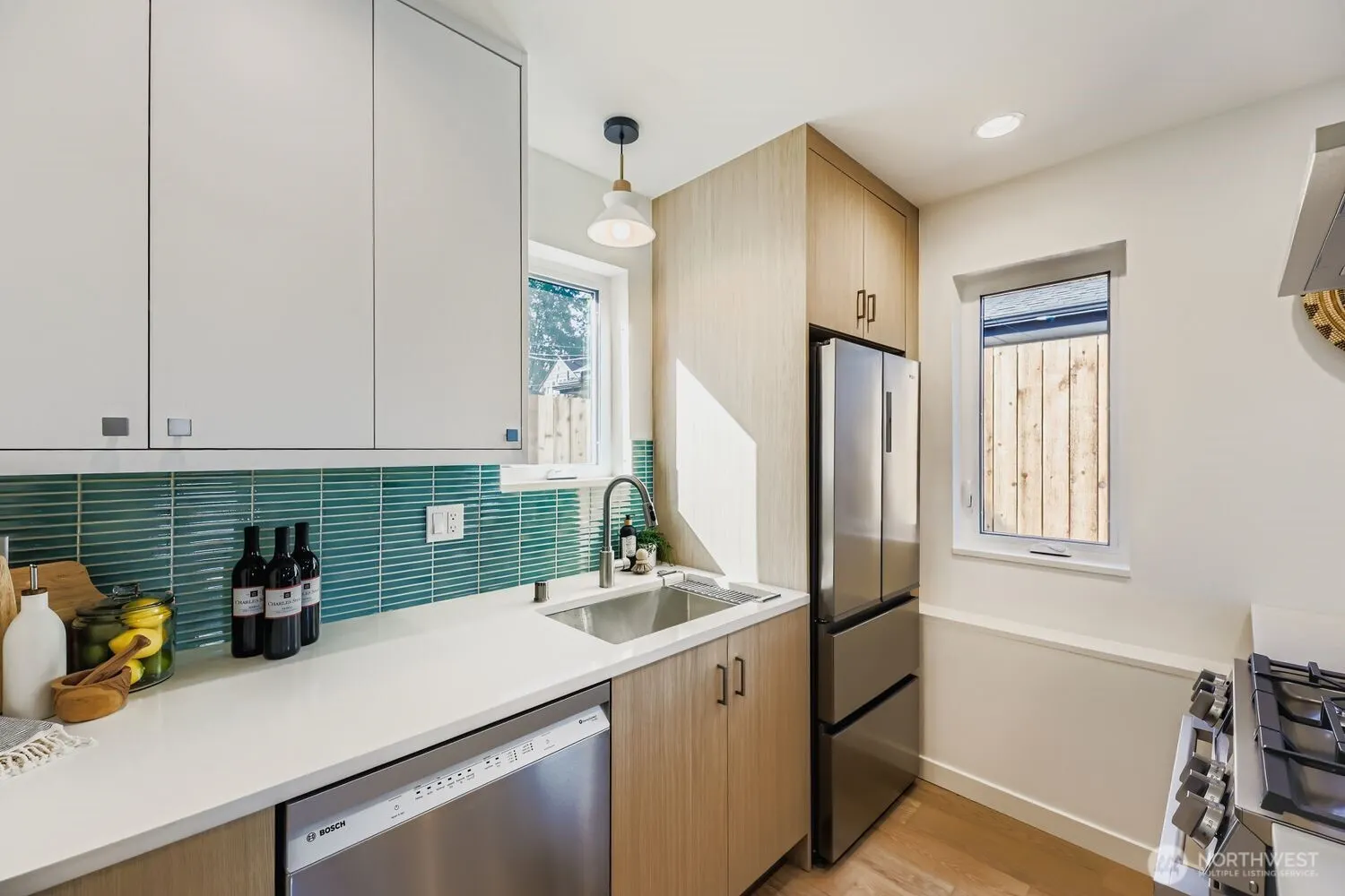 5717 35th Avenue NE #B, Seattle, WA 98105