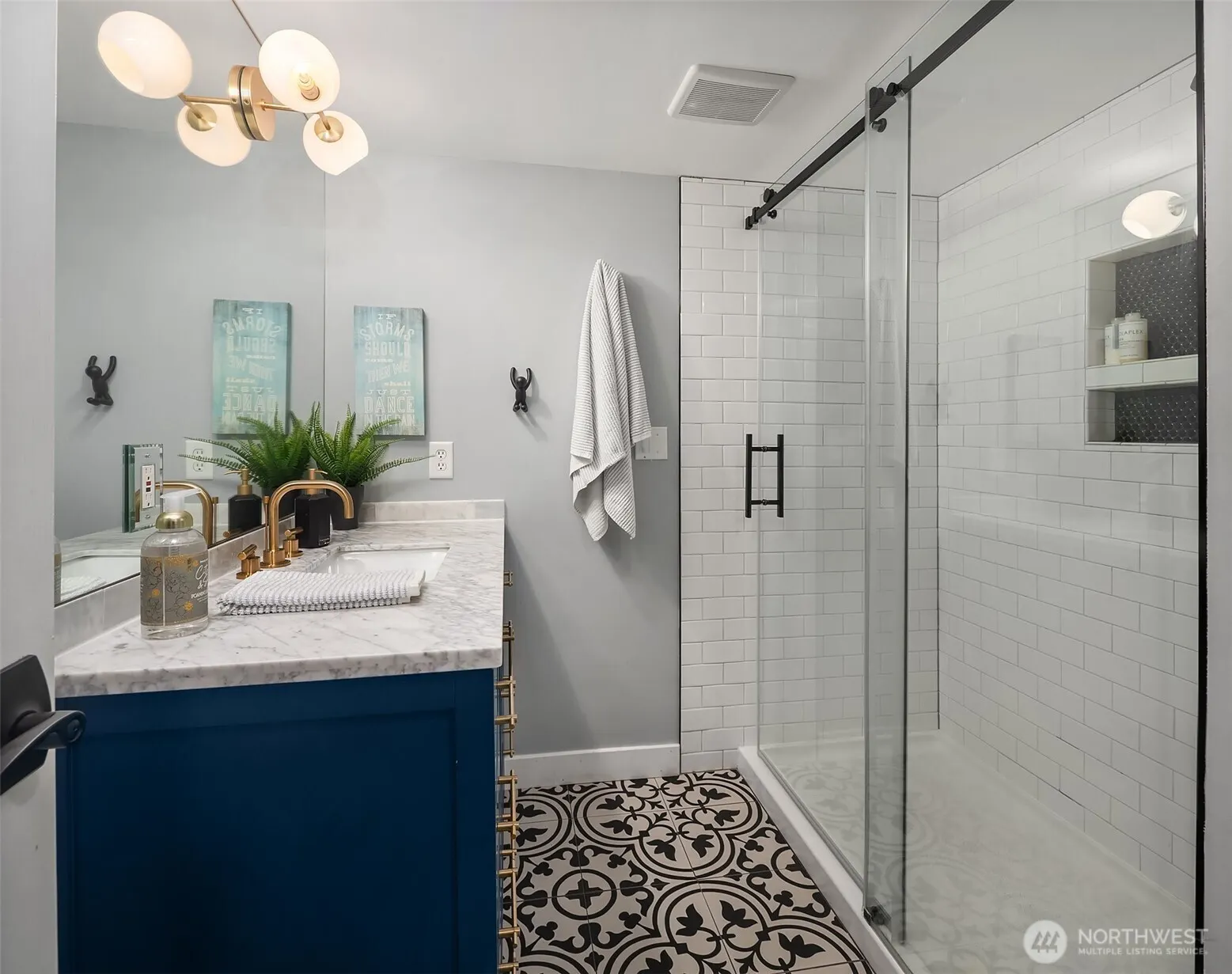 2816 11th Avenue W, Seattle, WA 98119