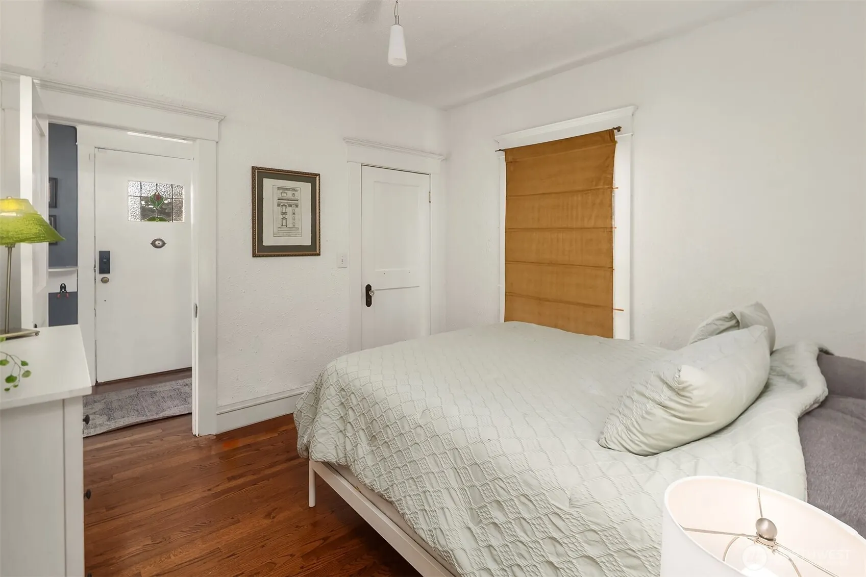 2816 11th Avenue W, Seattle, WA 98119