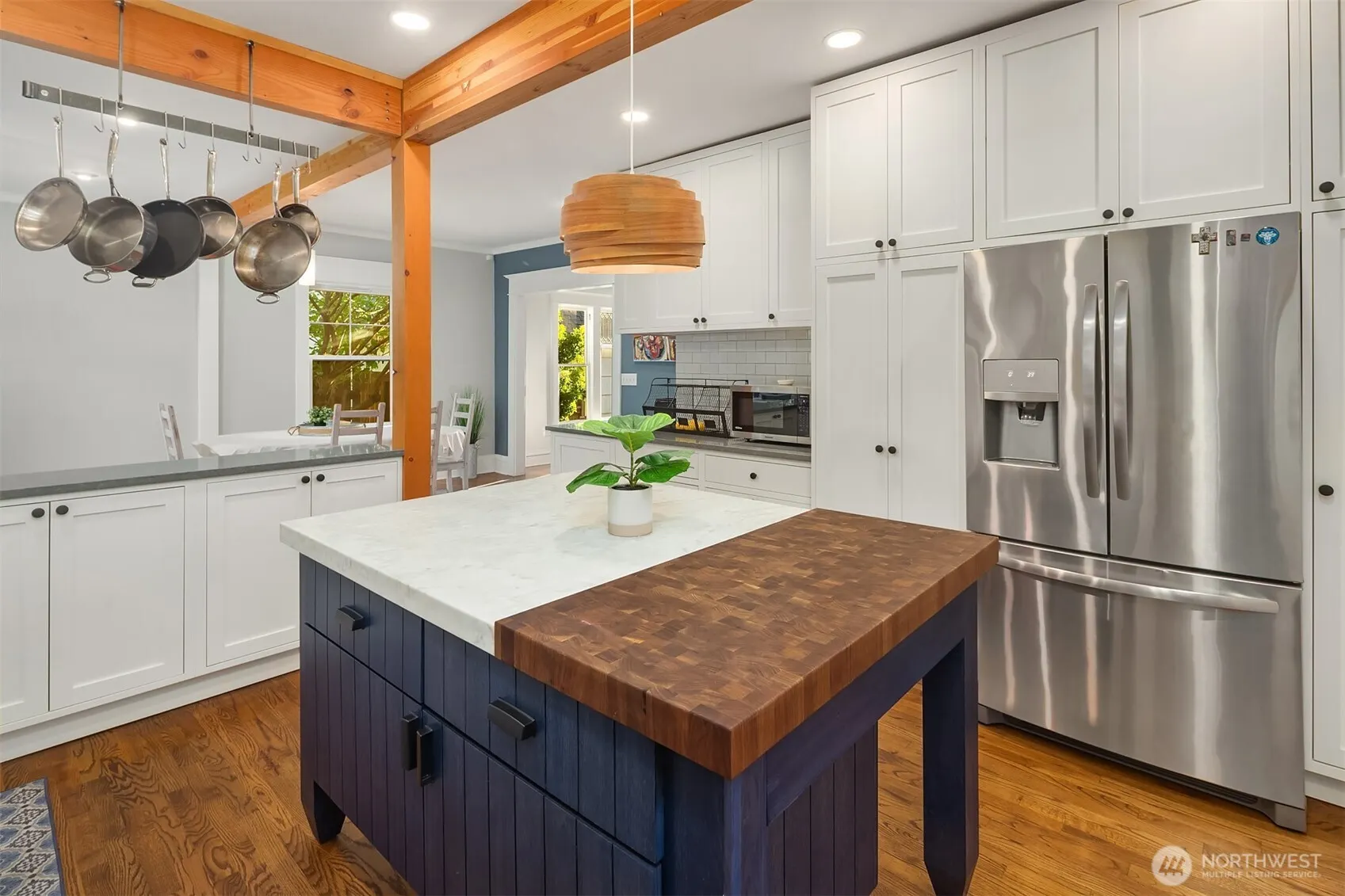 2816 11th Avenue W, Seattle, WA 98119