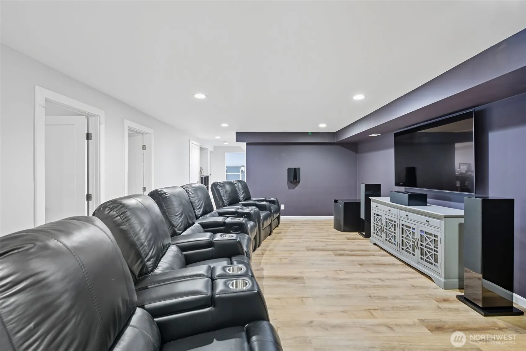 12455 SE 26th Place , Bellevue, WA 98005