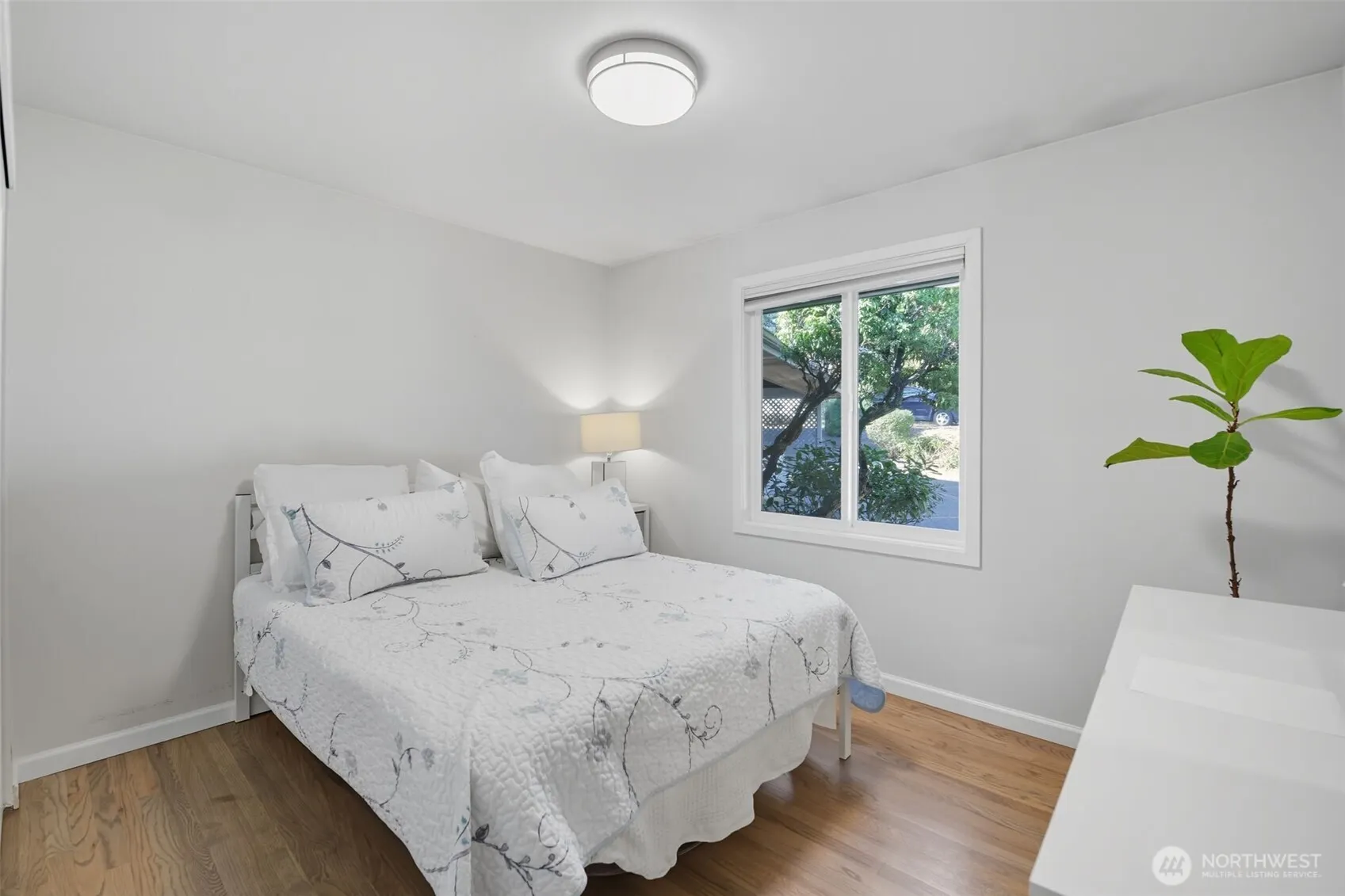 12455 SE 26th Place , Bellevue, WA 98005