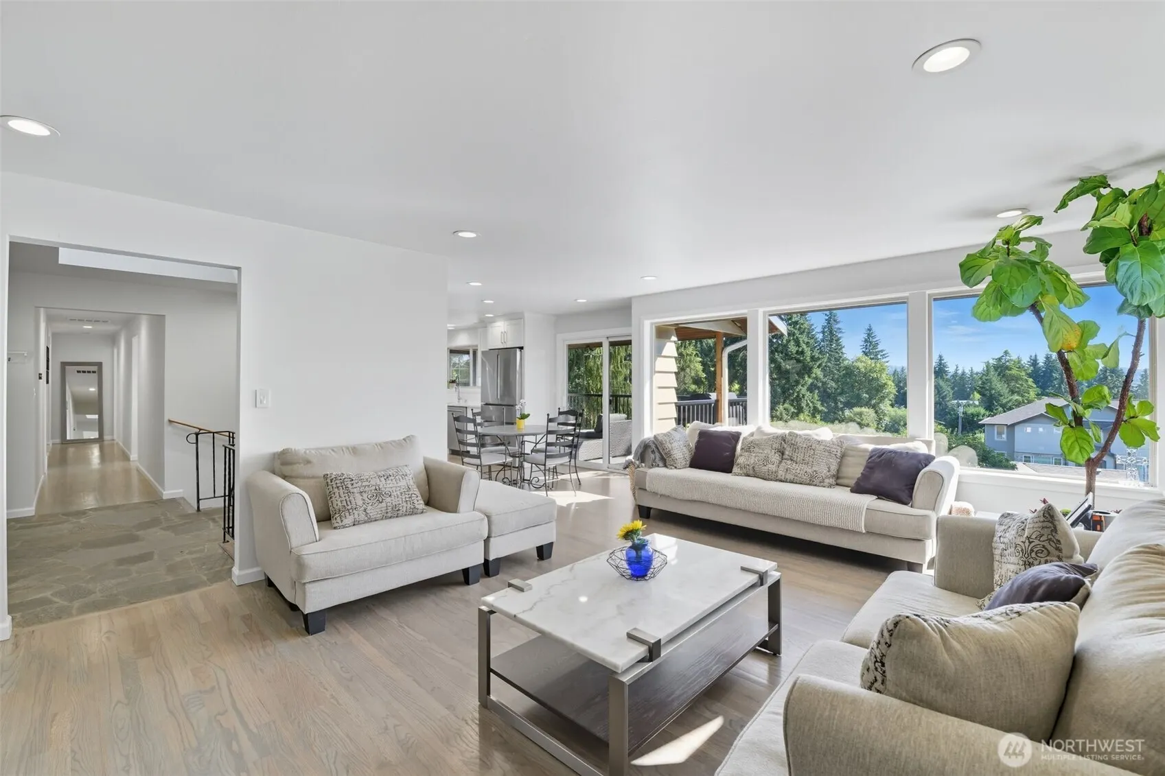 12455 SE 26th Place , Bellevue, WA 98005