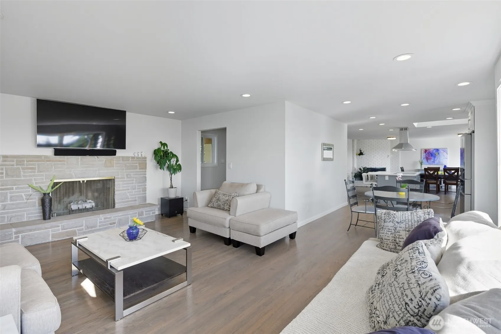 12455 SE 26th Place , Bellevue, WA 98005
