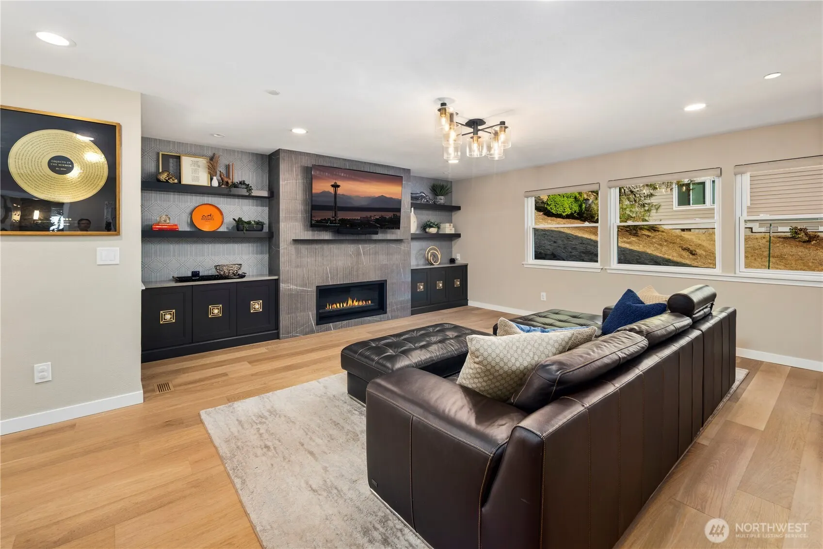 12037 89th Place NE, Kirkland, WA 98034-2631