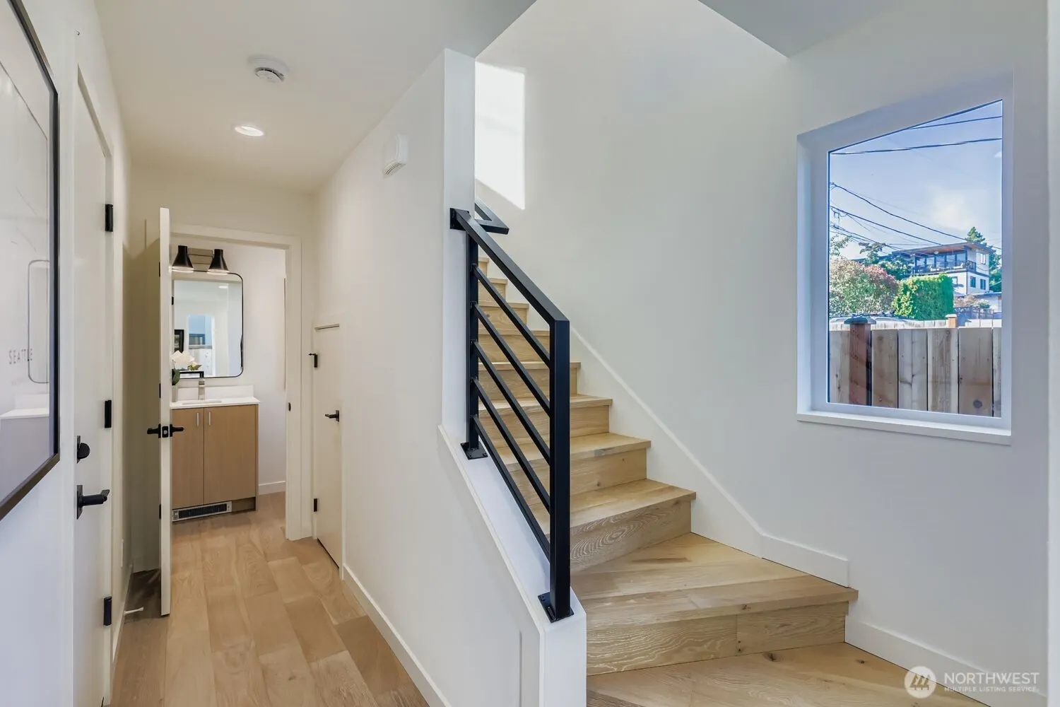 5715 35th Avenue NE, Seattle, WA 98105