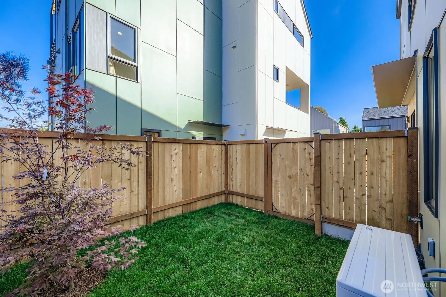 5715 35th Avenue NE, Seattle, WA 98105