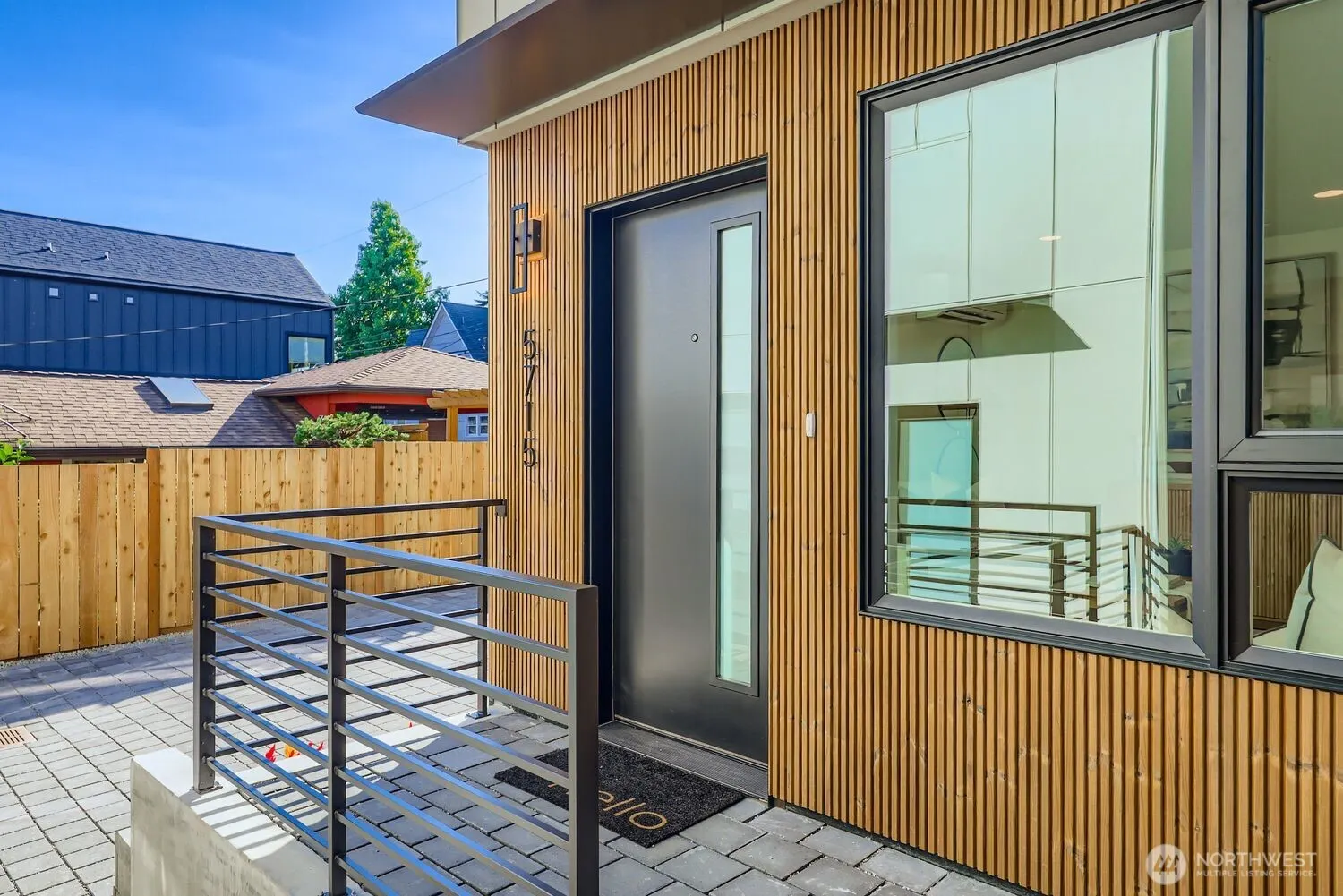 5715 35th Avenue NE, Seattle, WA 98105