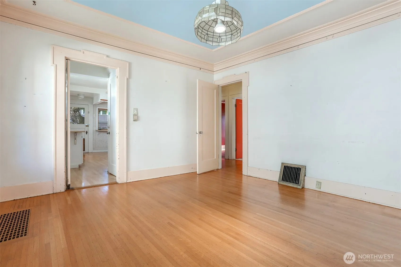 2518 31st Avenue S, Seattle, WA 98144