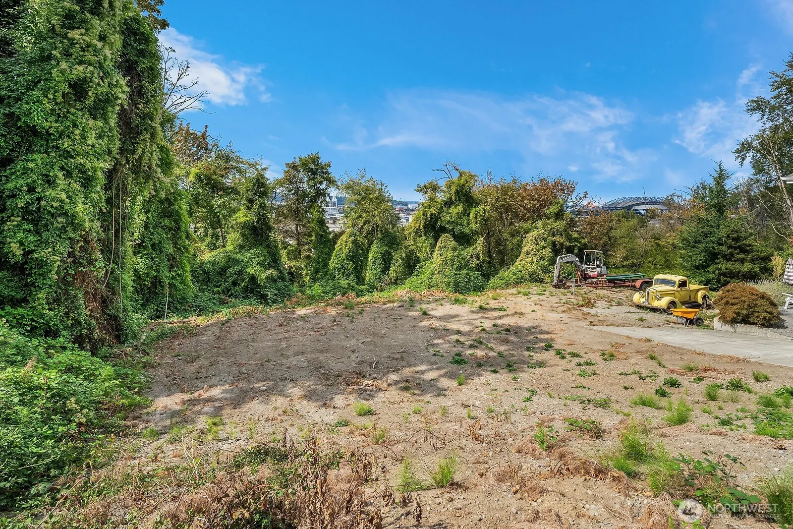 23 12th Ave S , Seattle, WA 98144
