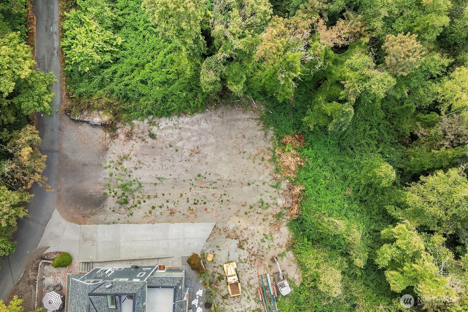 23 12th Ave S , Seattle, WA 98144
