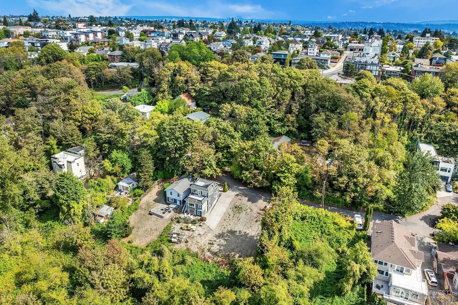 23 12th Ave S , Seattle, WA 98144