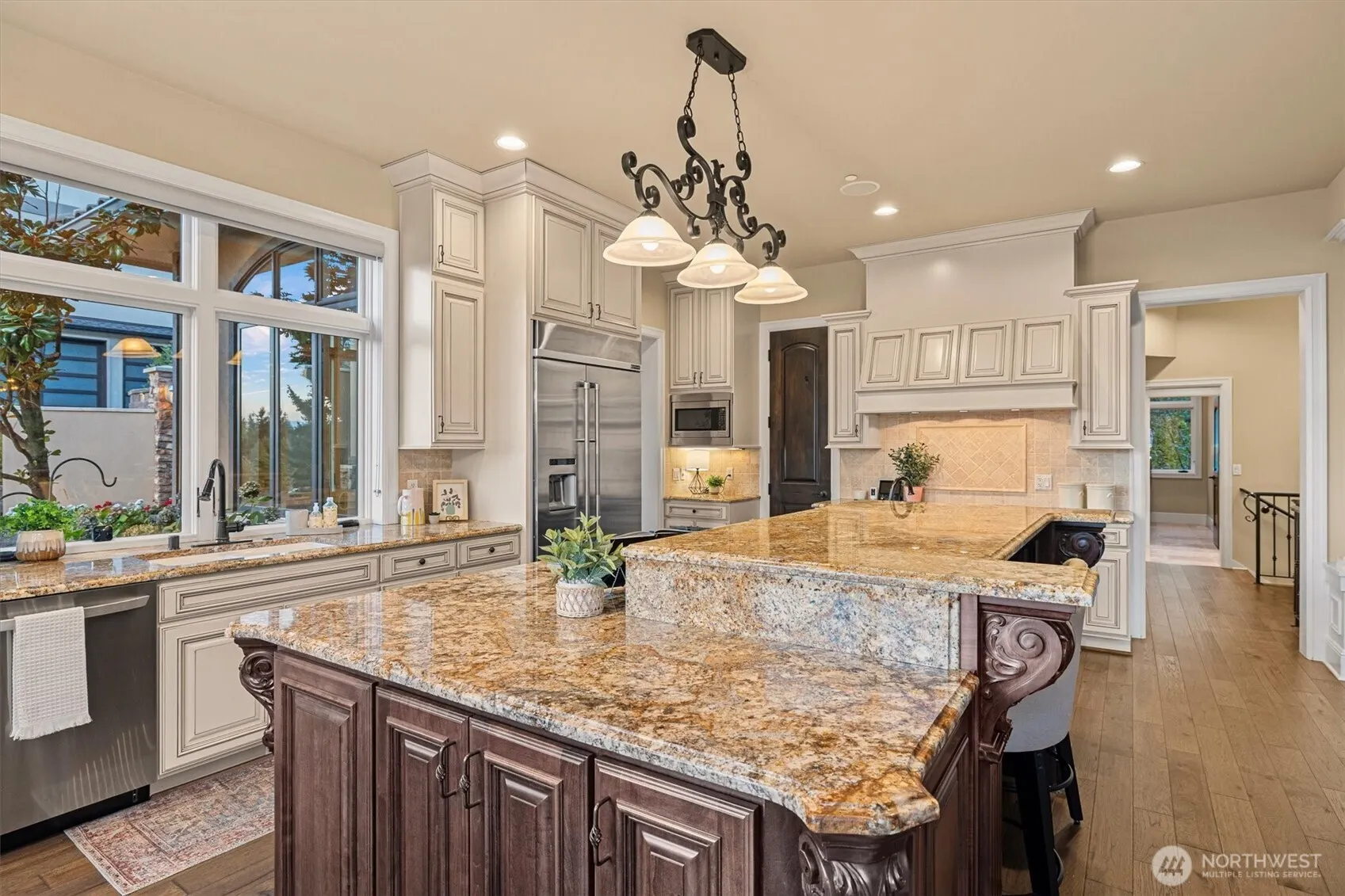 20615 NE 16th Street , Sammamish, WA 98074