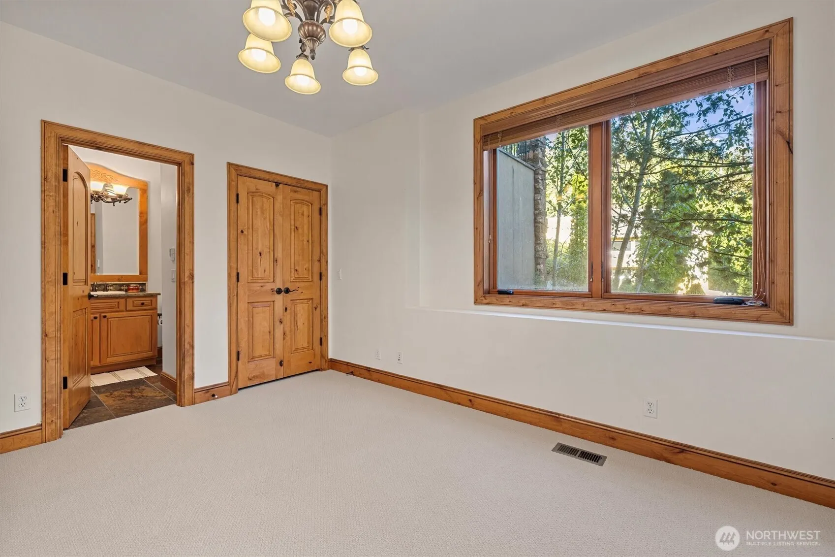 20615 NE 16th Street , Sammamish, WA 98074