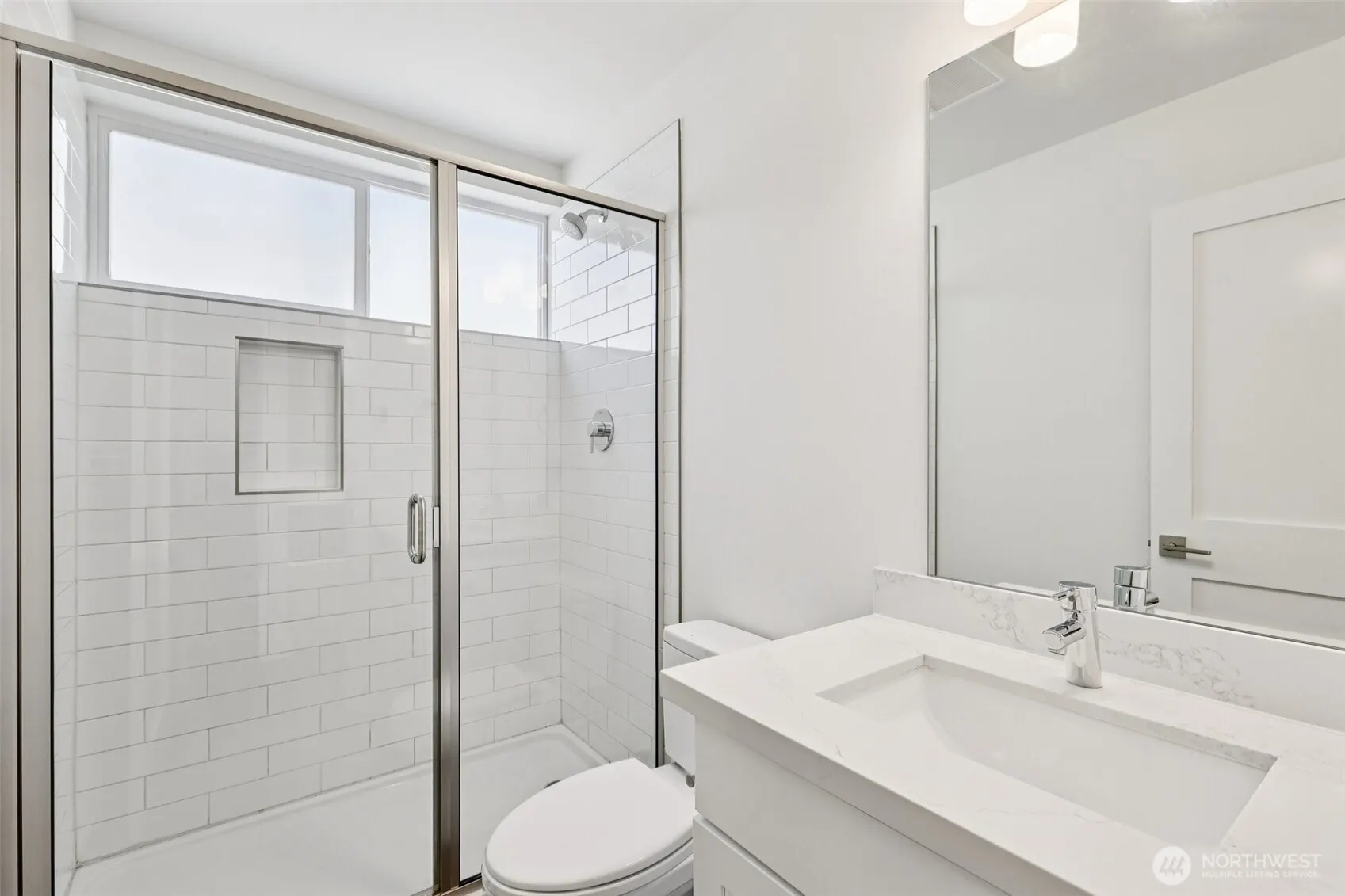 5259 Brooklyn Avenue NE, Seattle, WA 98105