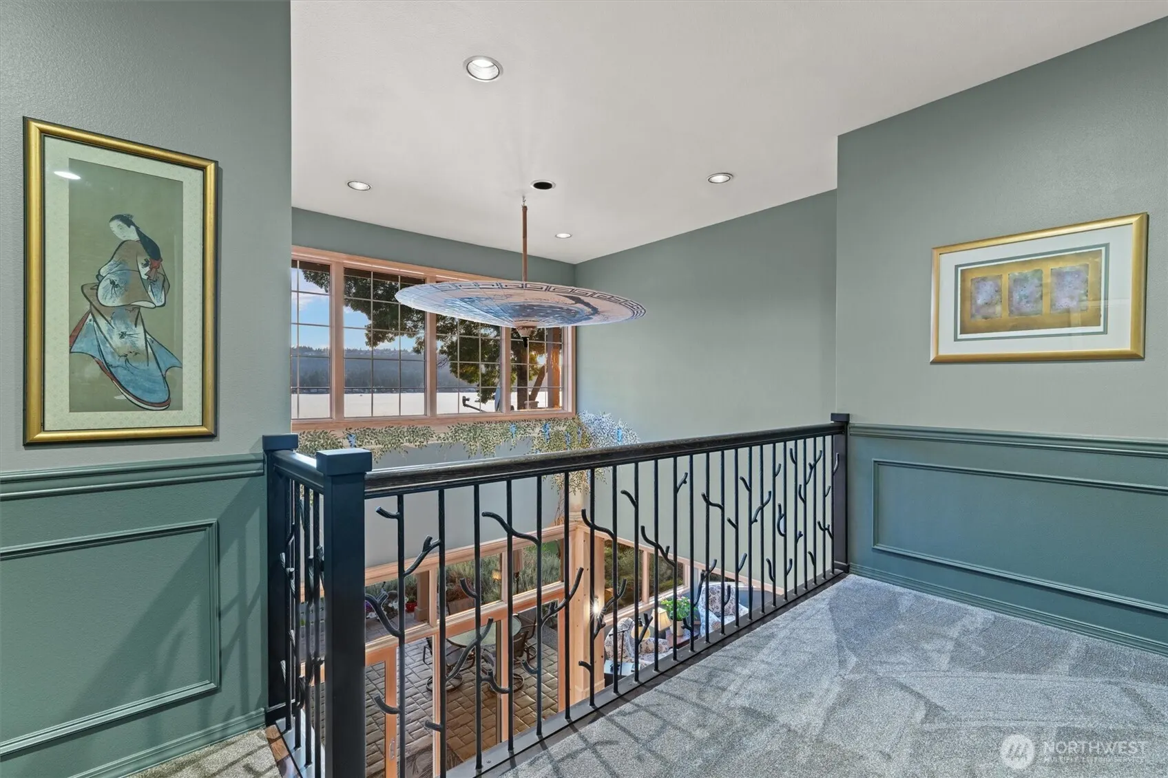 3829 E Lake Sammamish Shore Lane SE, Sammamish, WA 98075