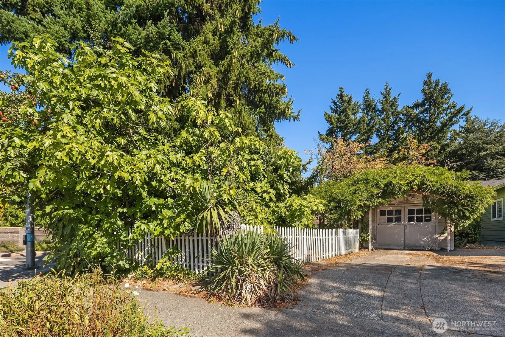 5202 35th Avenue SW, Seattle, WA 98126