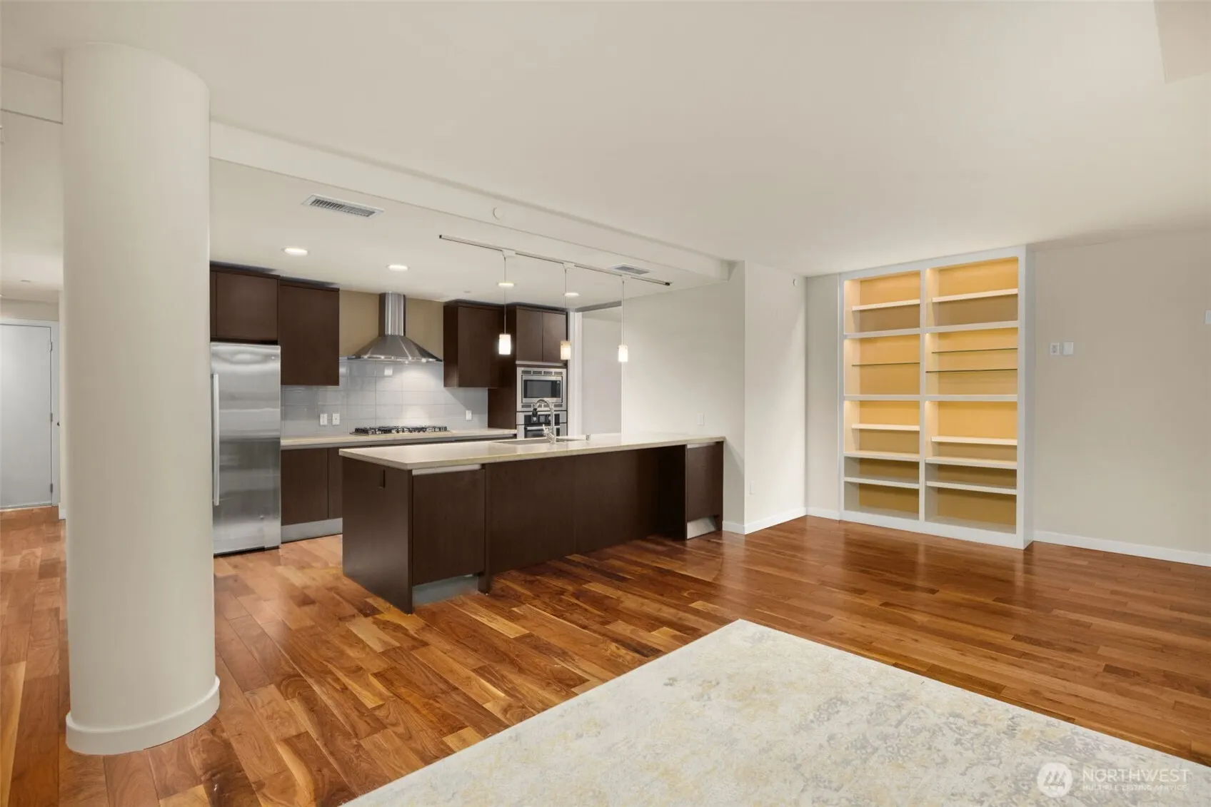10000 Main St #201, Bellevue, WA 98004