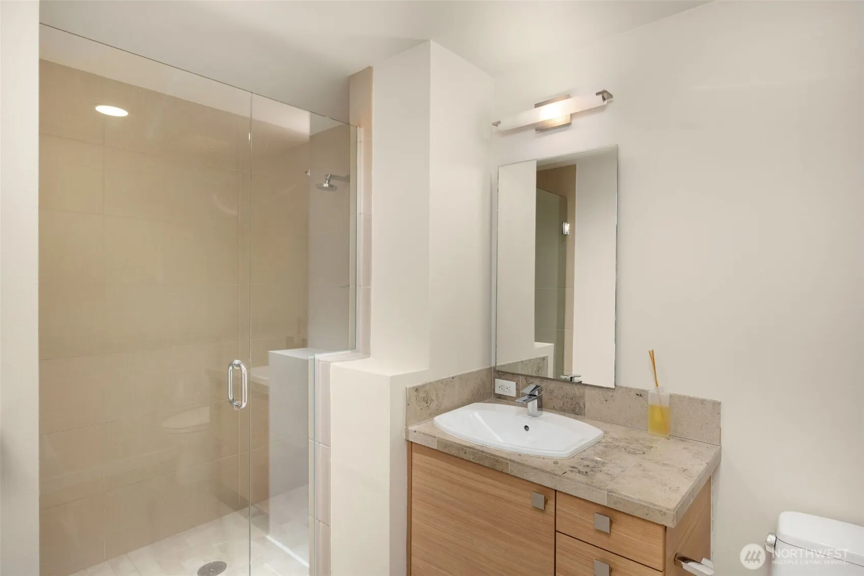 10000 Main St #201, Bellevue, WA 98004