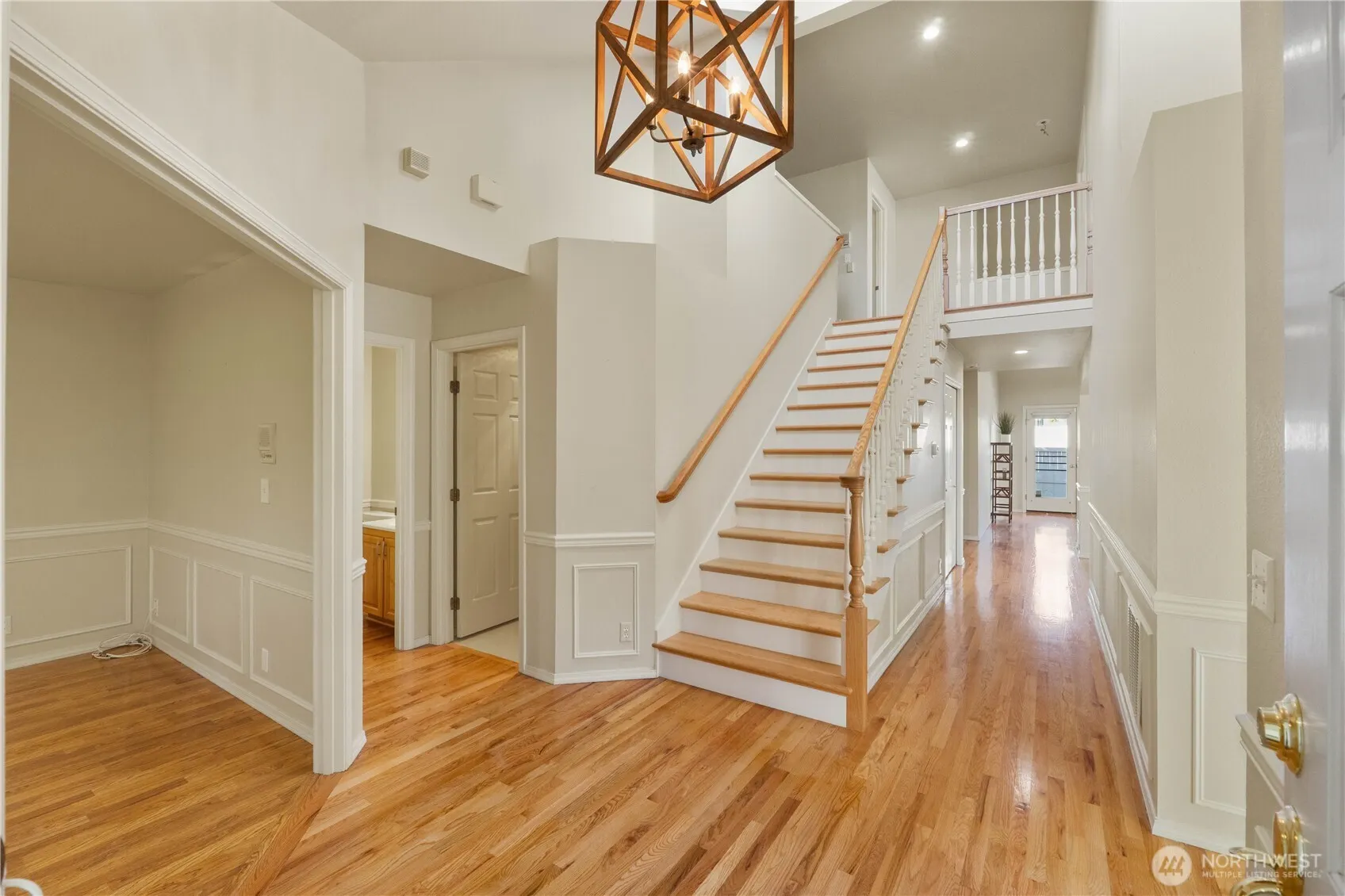 23874 140th Lane SE, Kent, WA 98042-3823