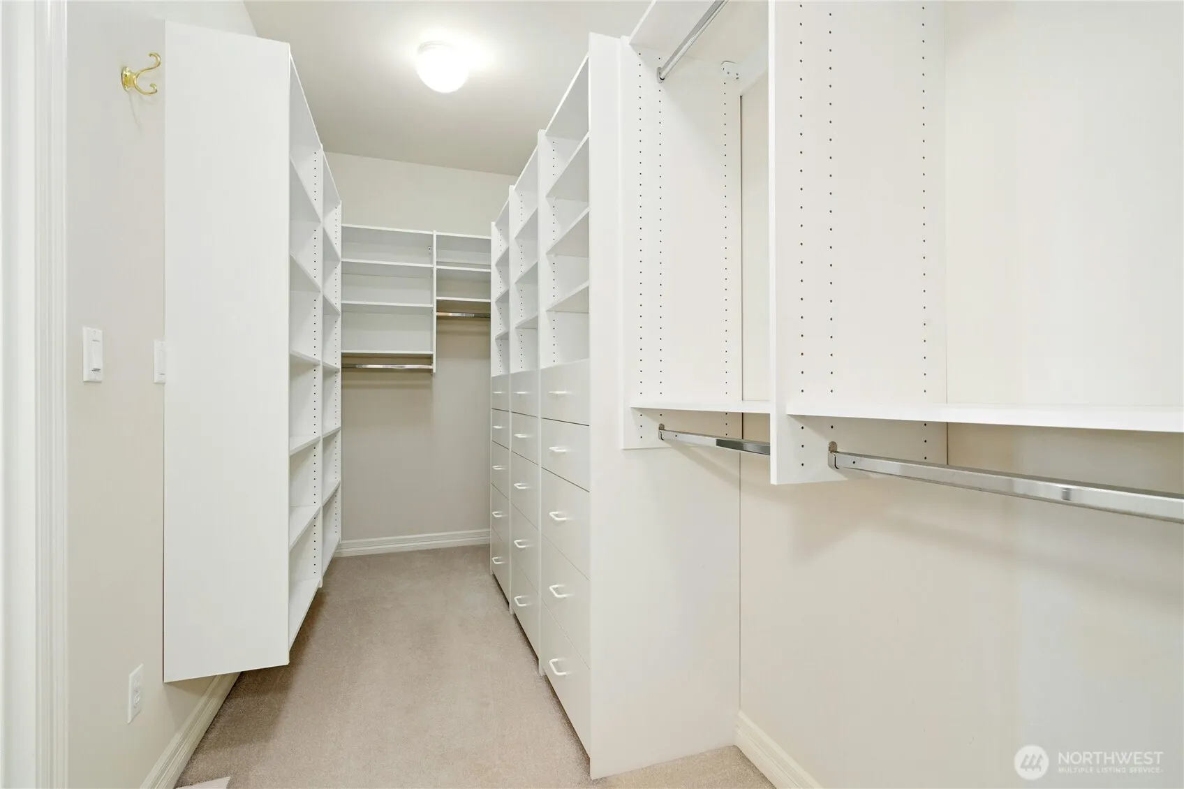 6105 155th Avenue SE, Bellevue, WA 98006-5343