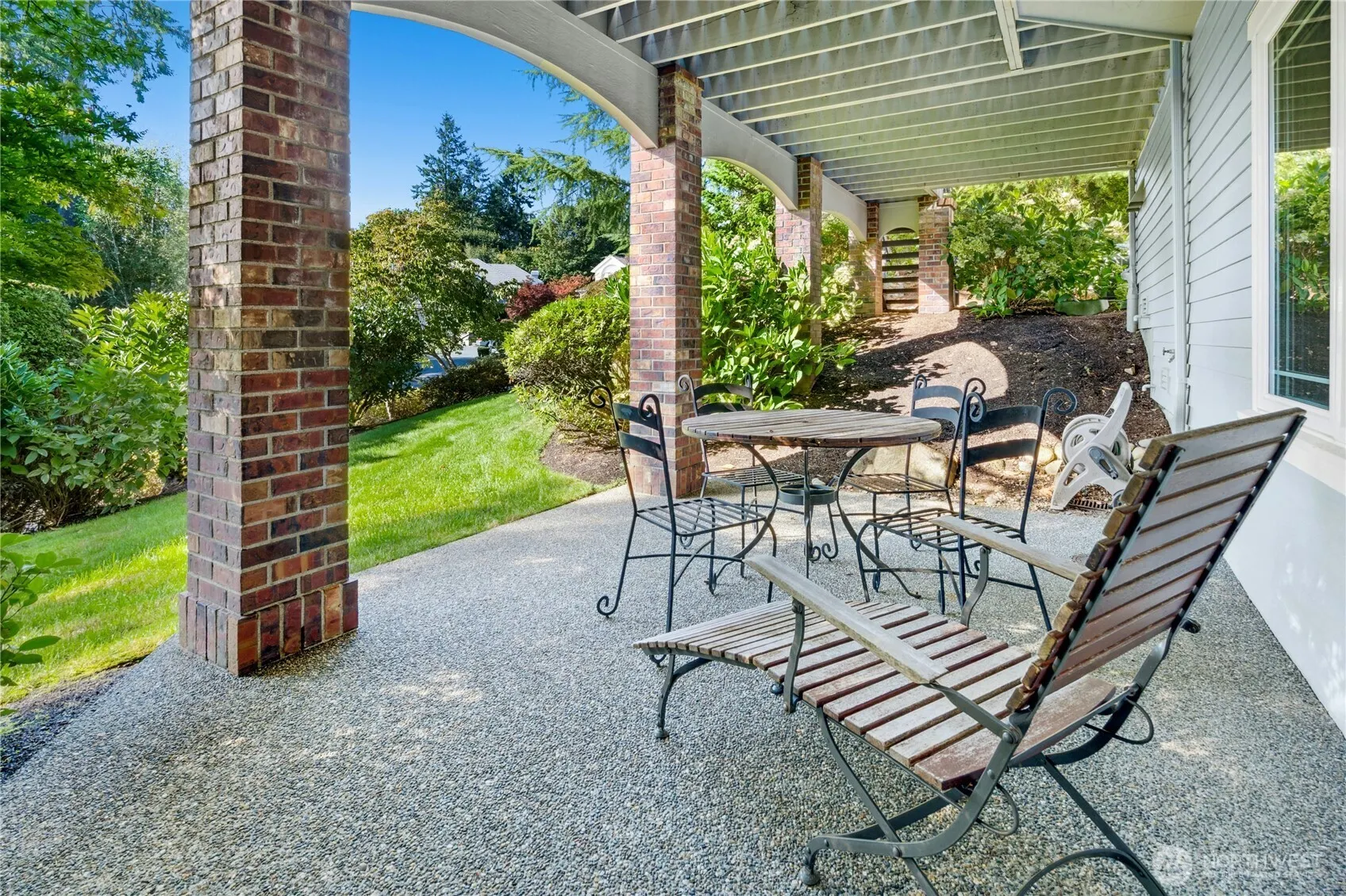 6105 155th Avenue SE, Bellevue, WA 98006-5343