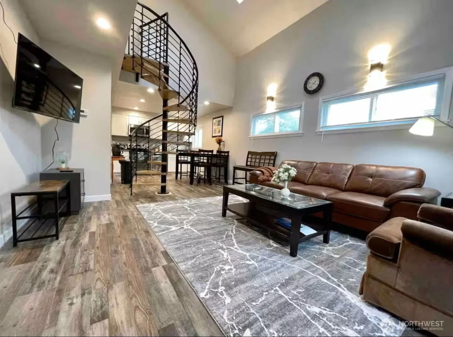 9240 39th Avenue S, Seattle, WA 98118