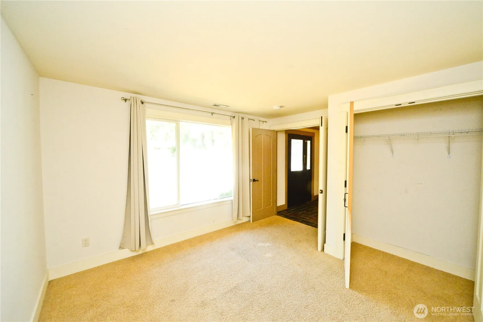 12649 NE 104th Street , Kirkland, WA 98033