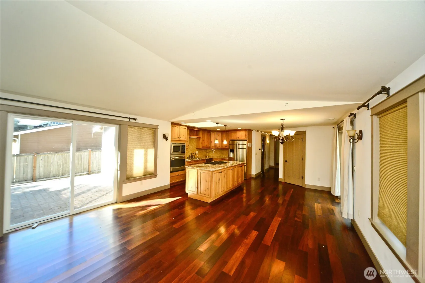 12649 NE 104th Street , Kirkland, WA 98033