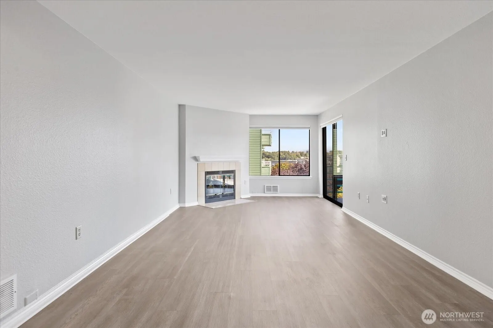 3256 SW Avalon Way #301, Seattle, WA 98126