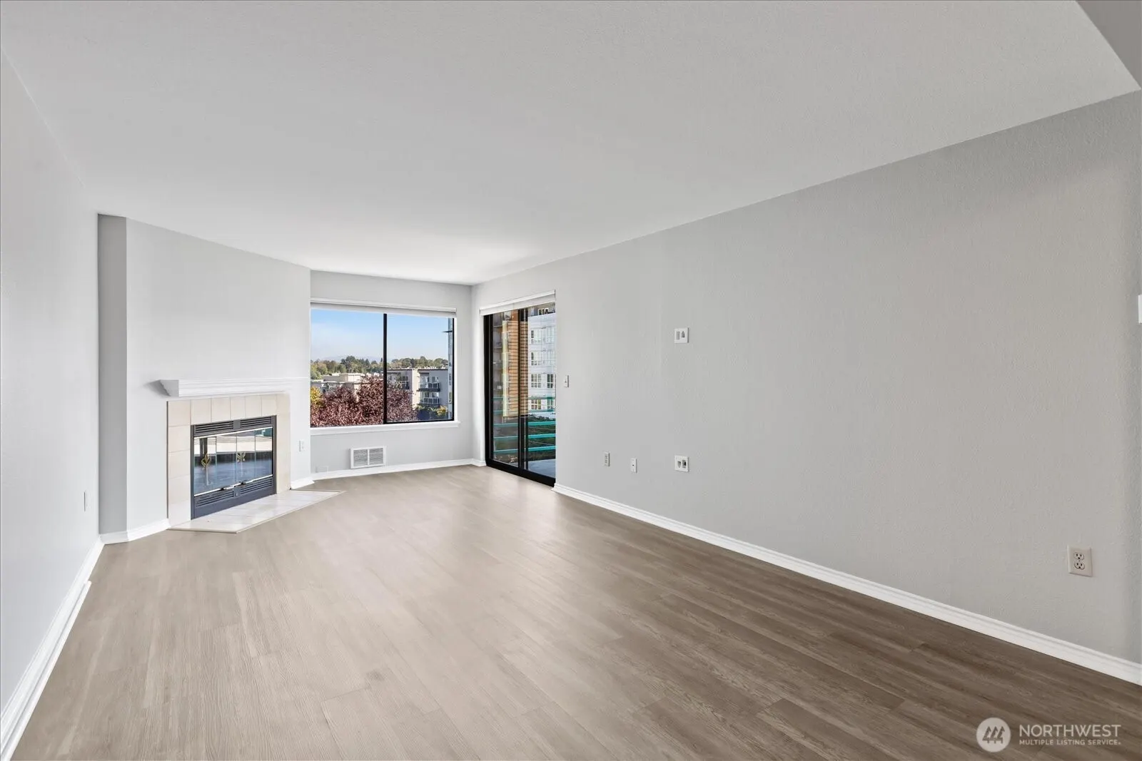 3256 SW Avalon Way #301, Seattle, WA 98126