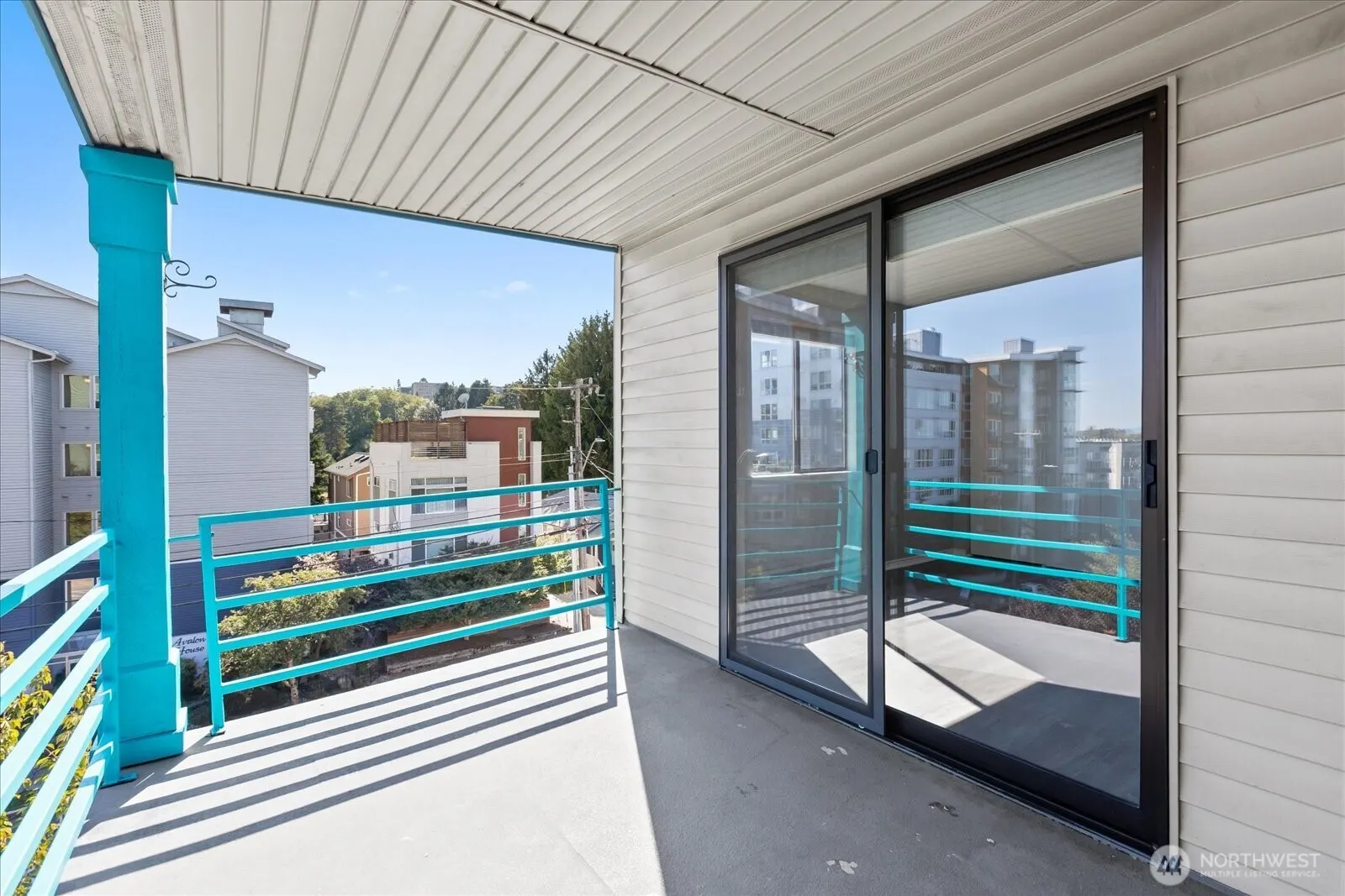3256 SW Avalon Way #301, Seattle, WA 98126