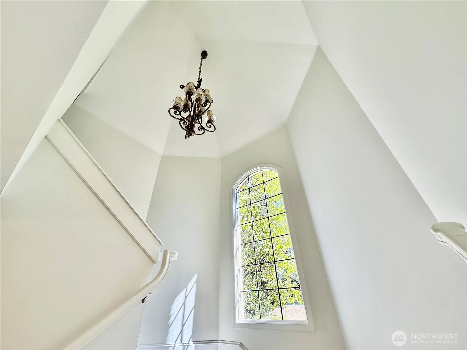 4117 117th Avenue NE, Kirkland, WA 98033